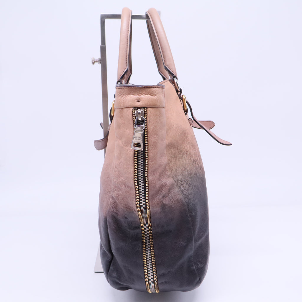 Vitello Ombre Tote B20368