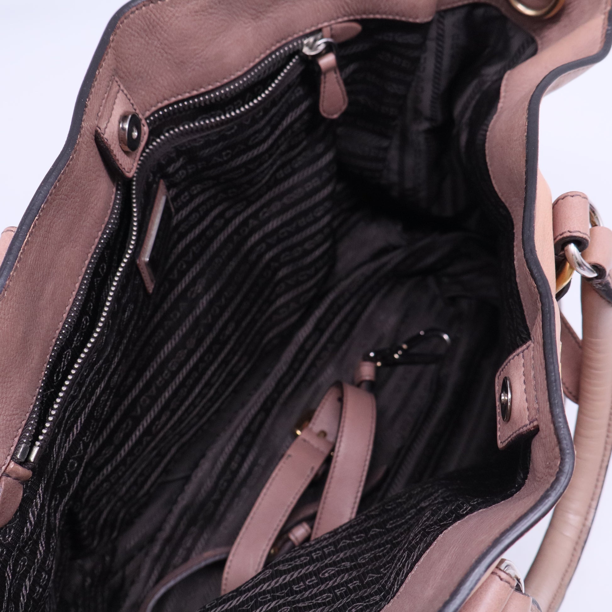 Vitello Ombre Tote B20368