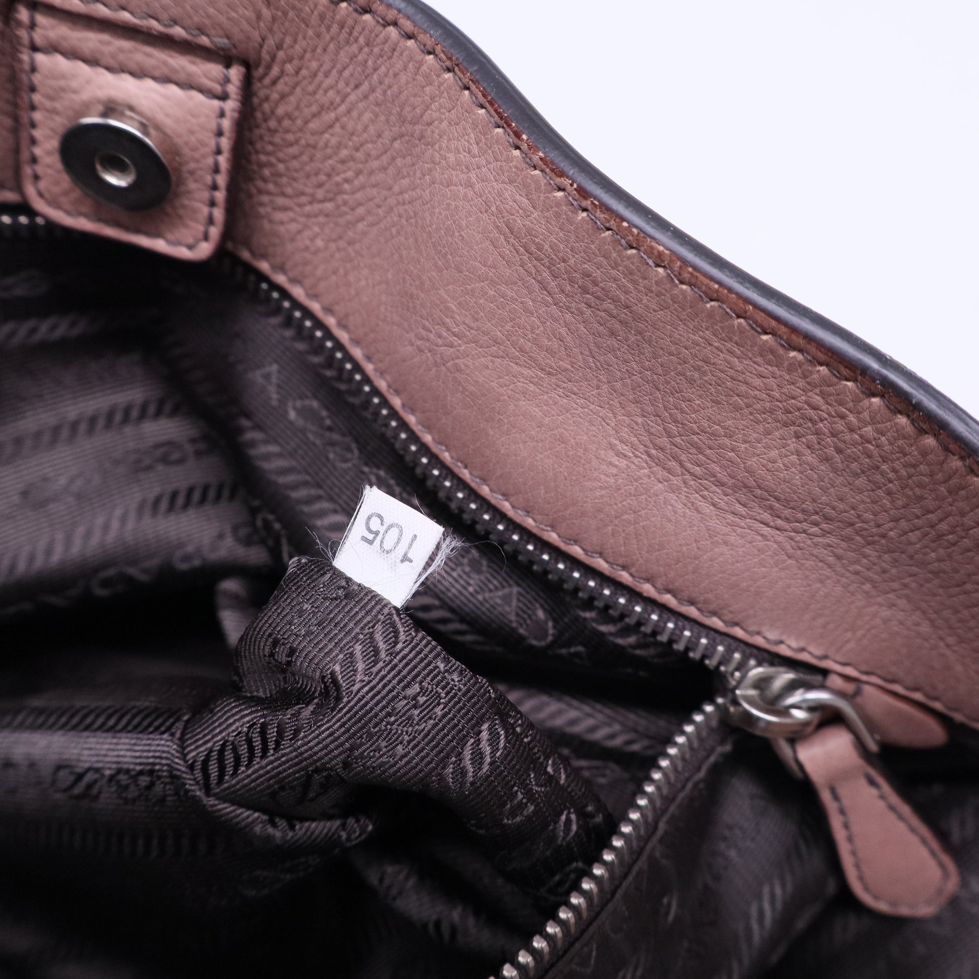 Vitello Ombre Tote B20368