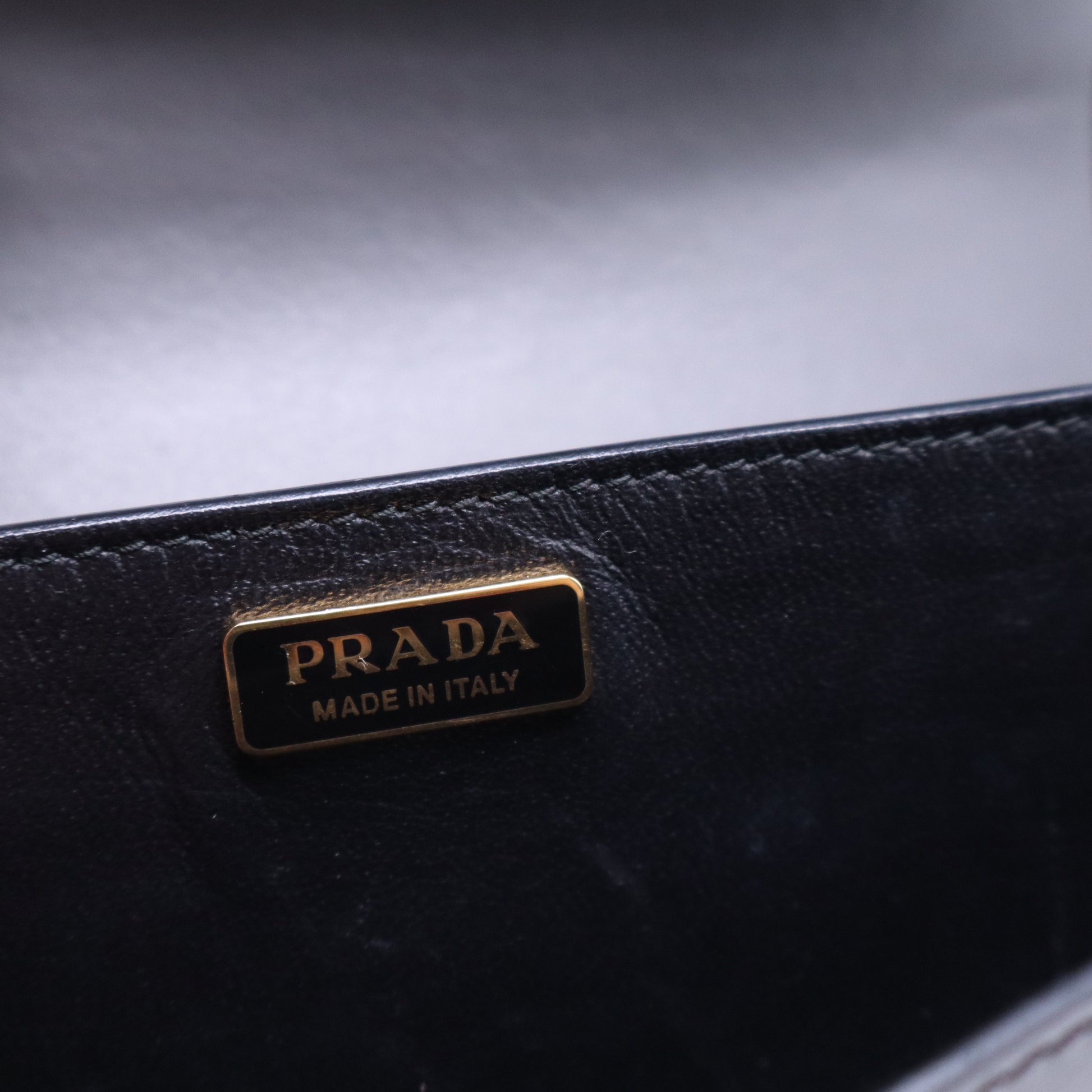 Prada  Saffiano Leather Cahier B21012