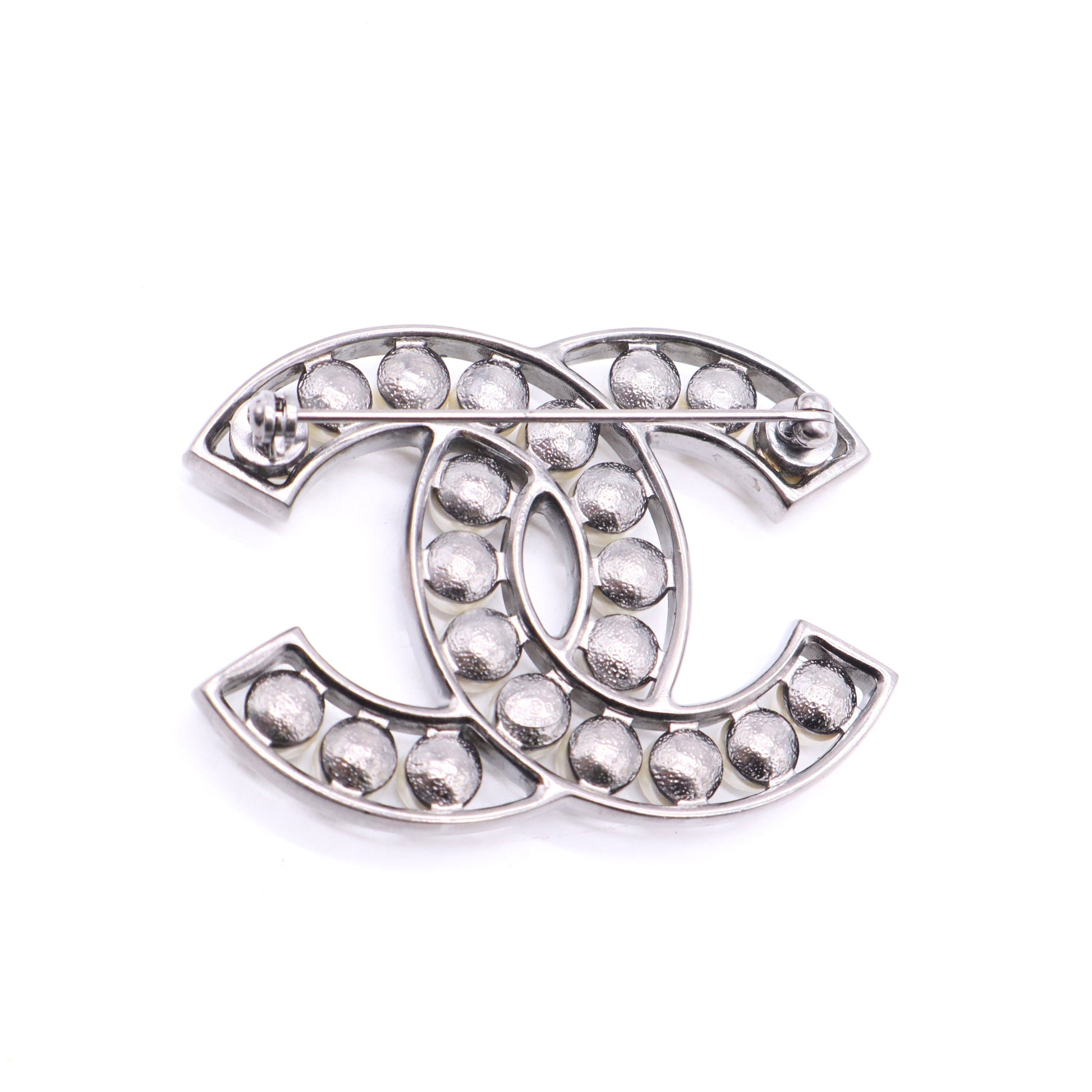 Pearl CC Brooch