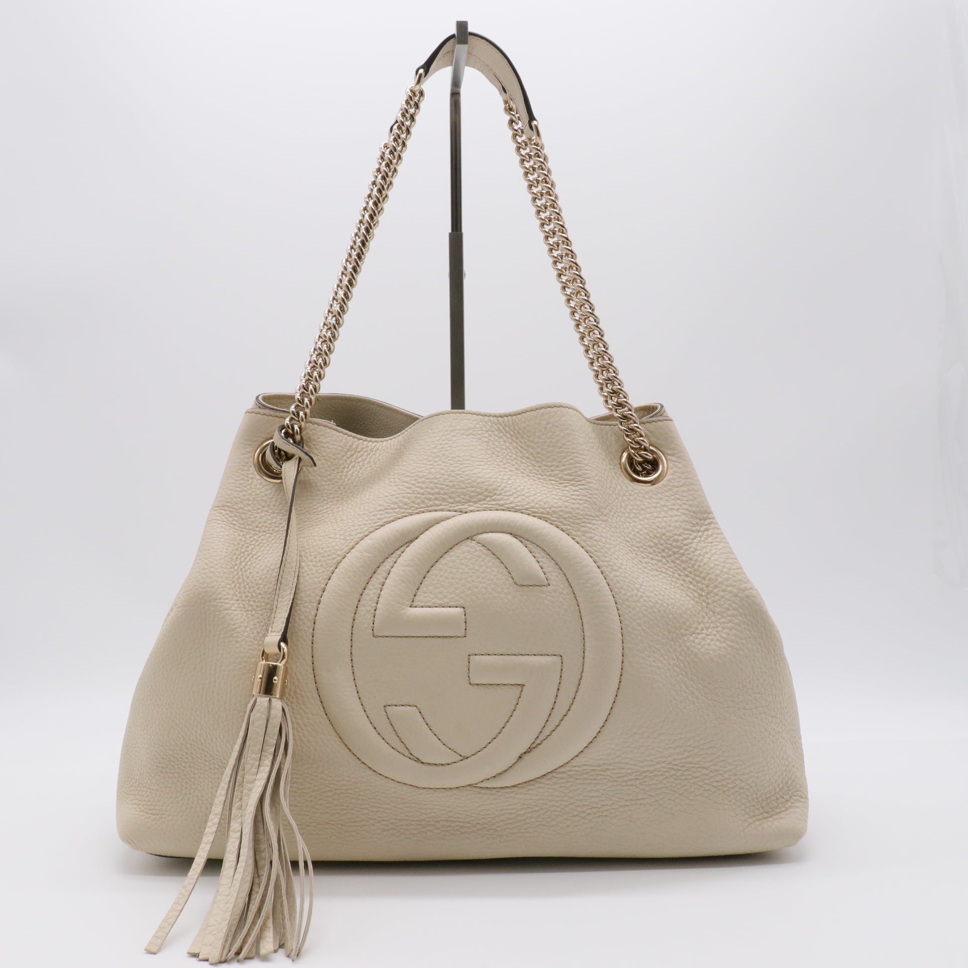 Pebbled Calfskin Medium Soho Chain Shoulder Bag