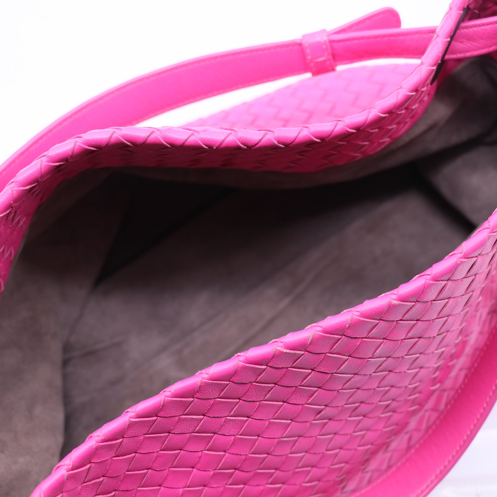 Bella Tote Intrecciato Nappa Medium Twins B21398