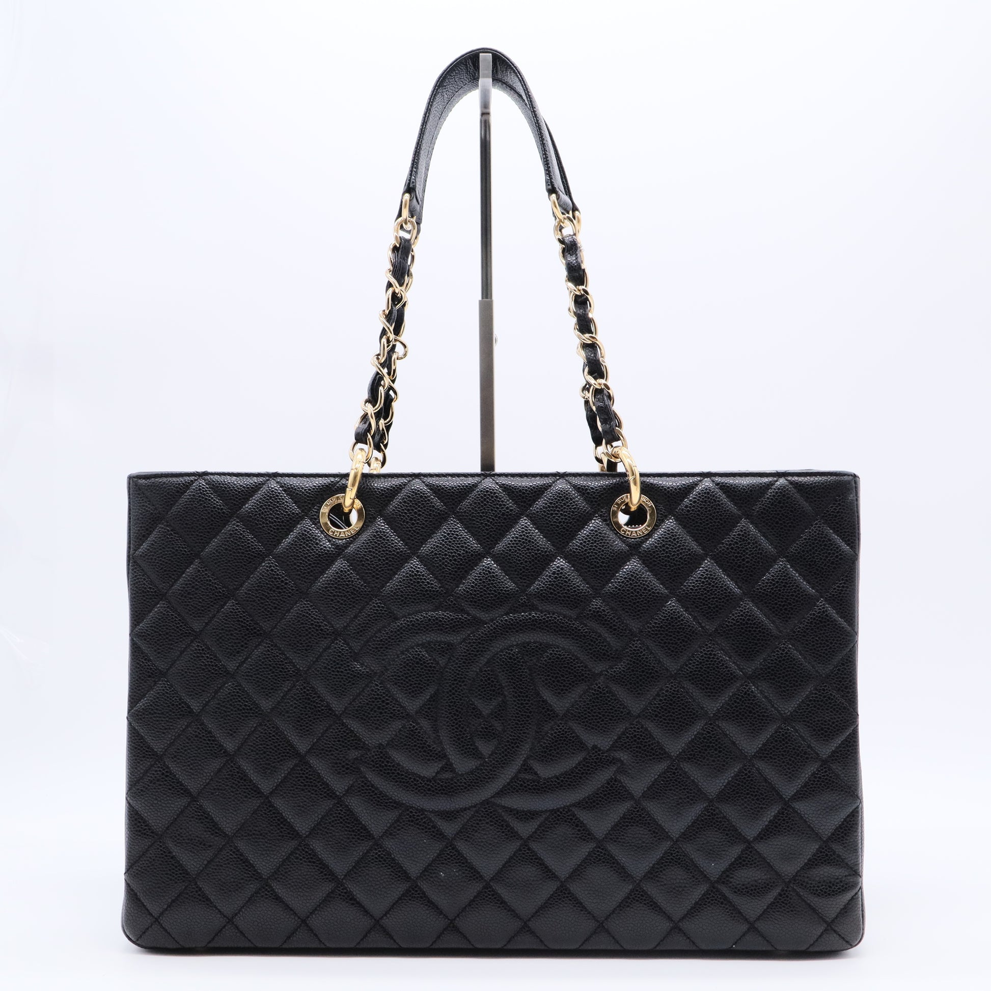Caviar Quilted Grand Shopping Tote GST Black twins