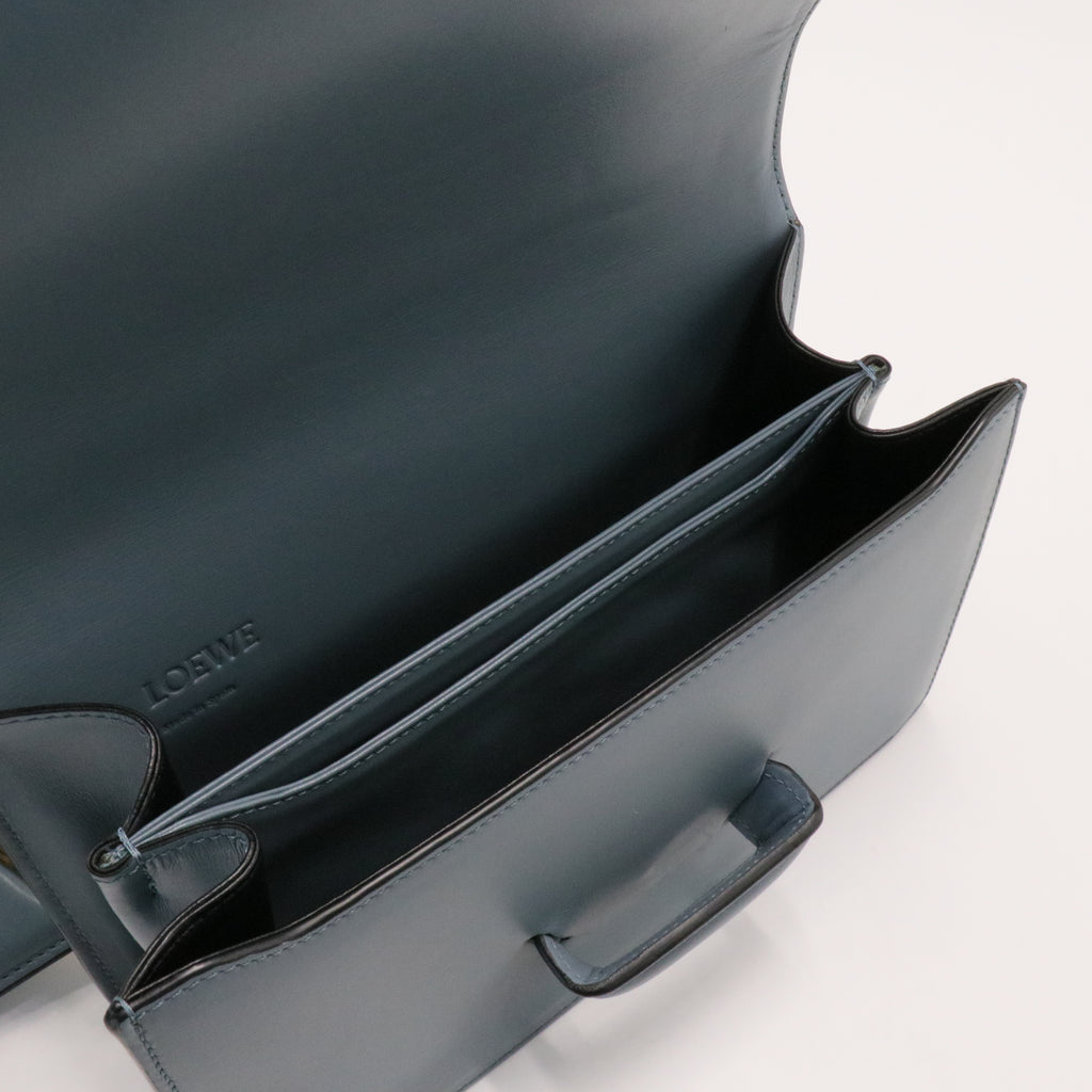 Calfskin Medium Barcelona Shoulder Bag Gisel