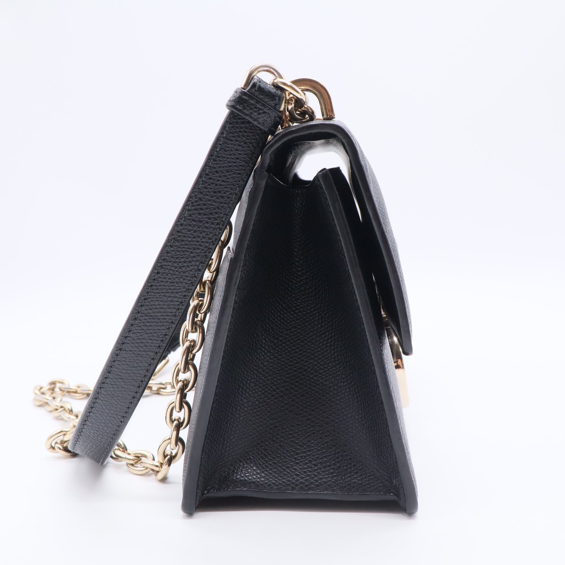 30 Montaigne Chain Flap Bag Leather