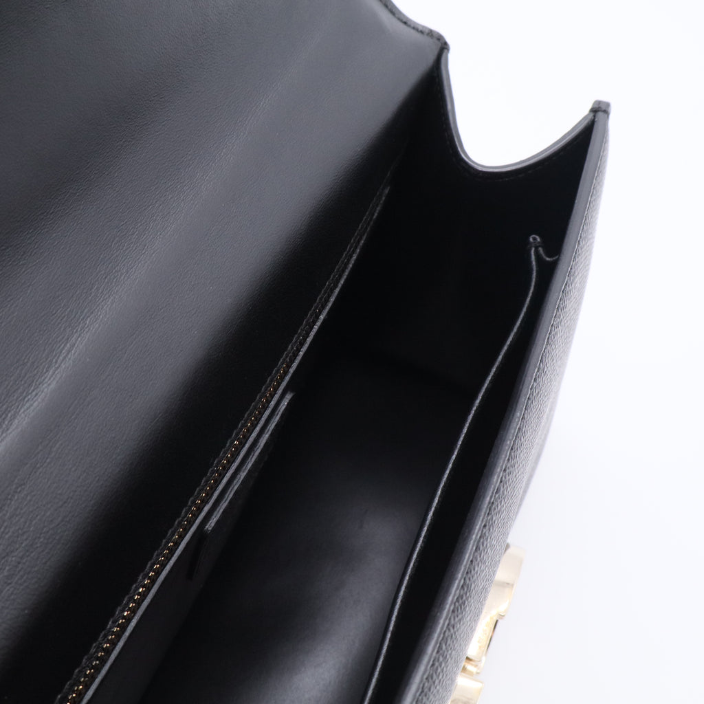 30 Montaigne Chain Flap Bag Leather