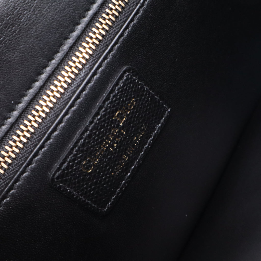 30 Montaigne Chain Flap Bag Leather