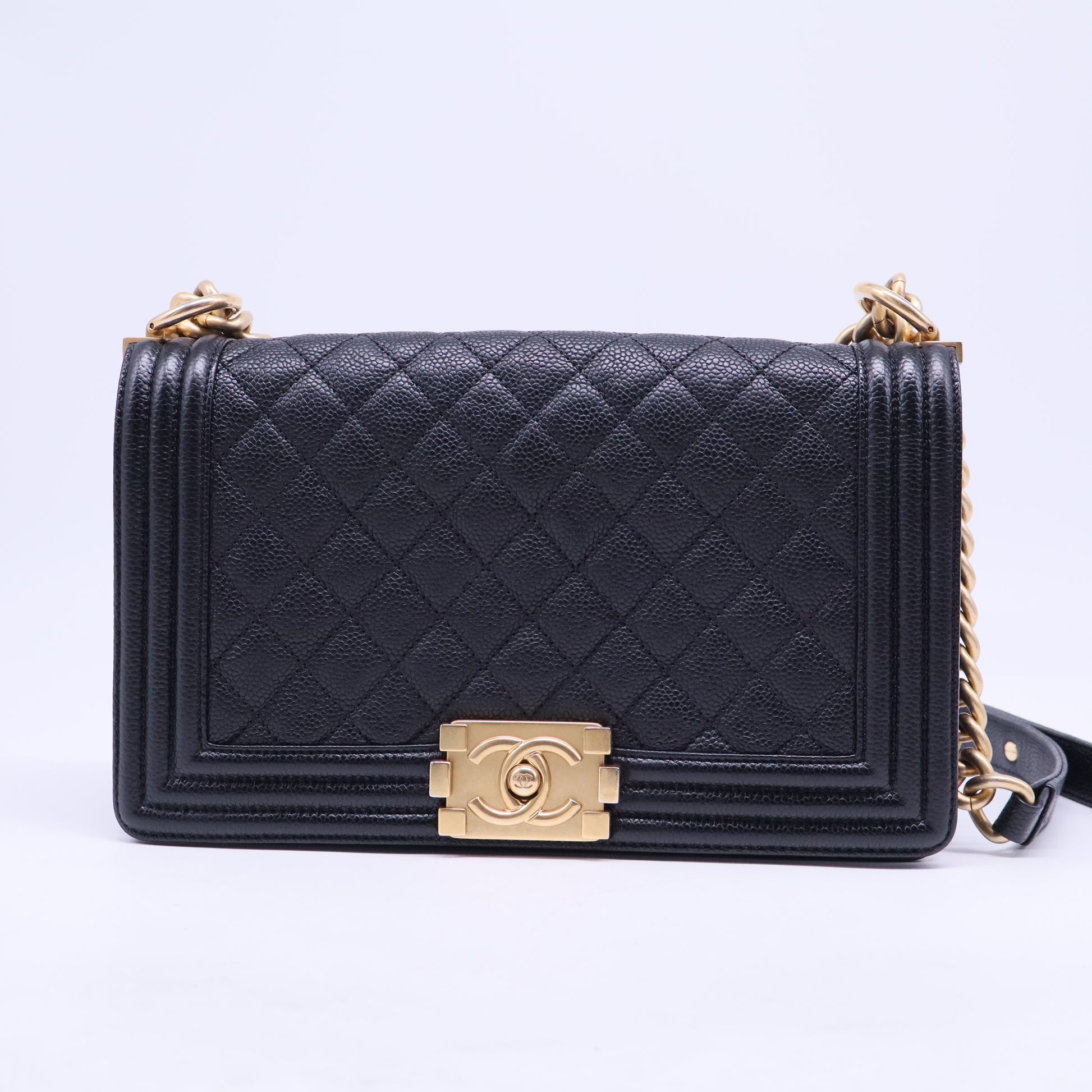 Boy Flap Bag Quilted Caviar B20651