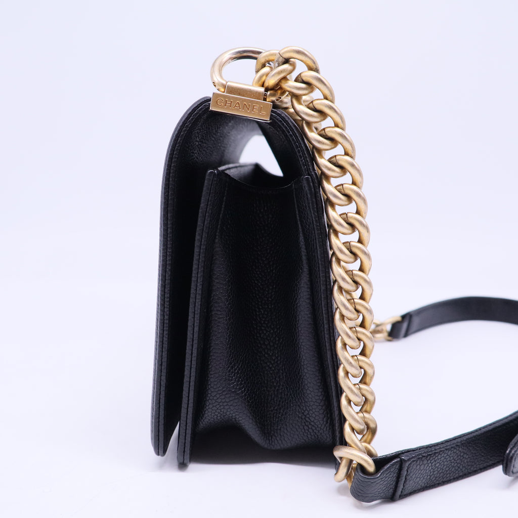Boy Flap Bag Quilted Caviar B20651