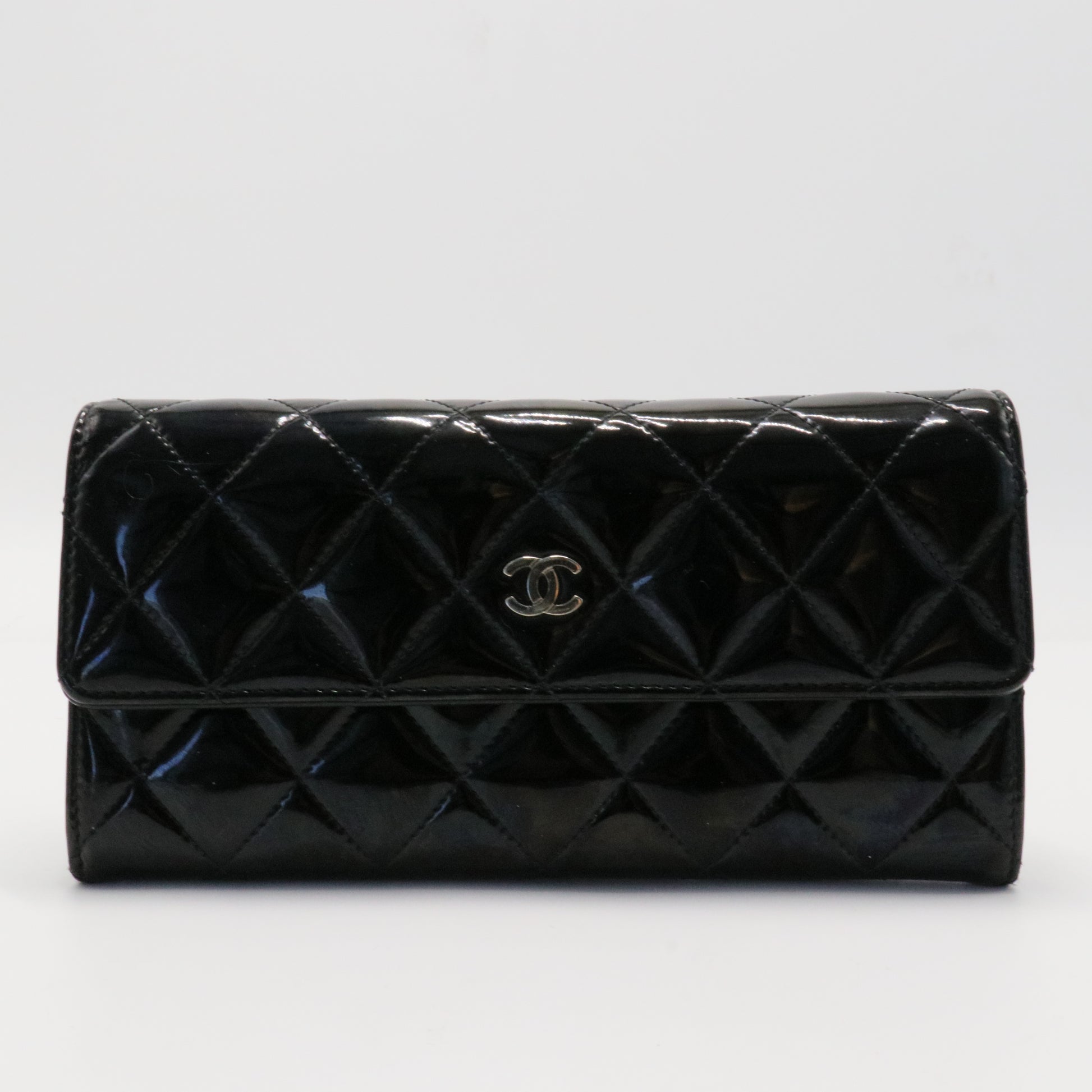 CC Brilliant Flap Wallet Quilted Patent Long