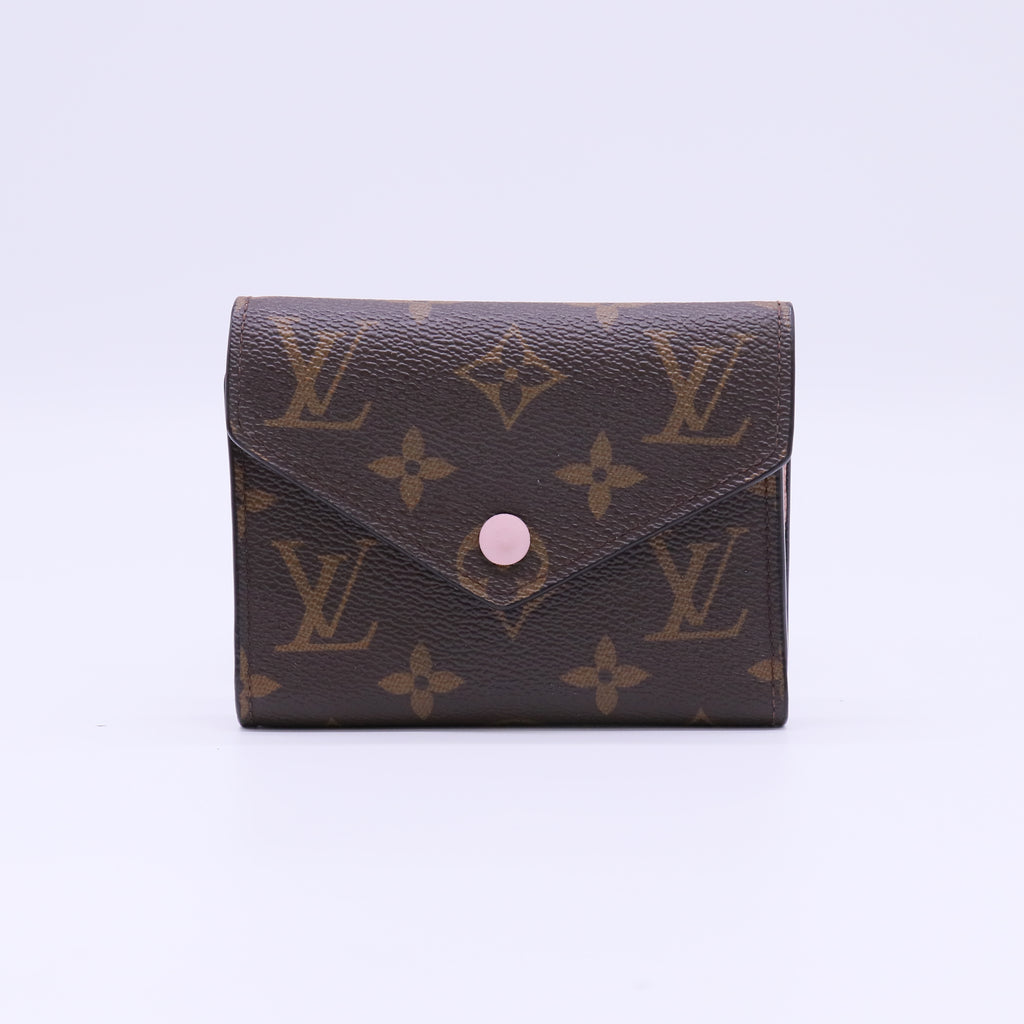 Louis Vuitton Victorine Wallet W22203