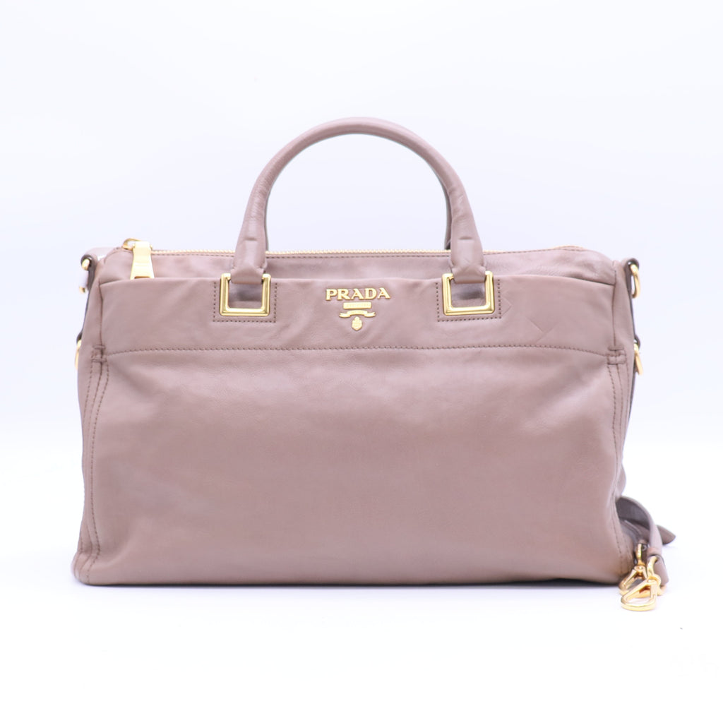 Side Pocket Convertible Tote Vitello Daino B21255