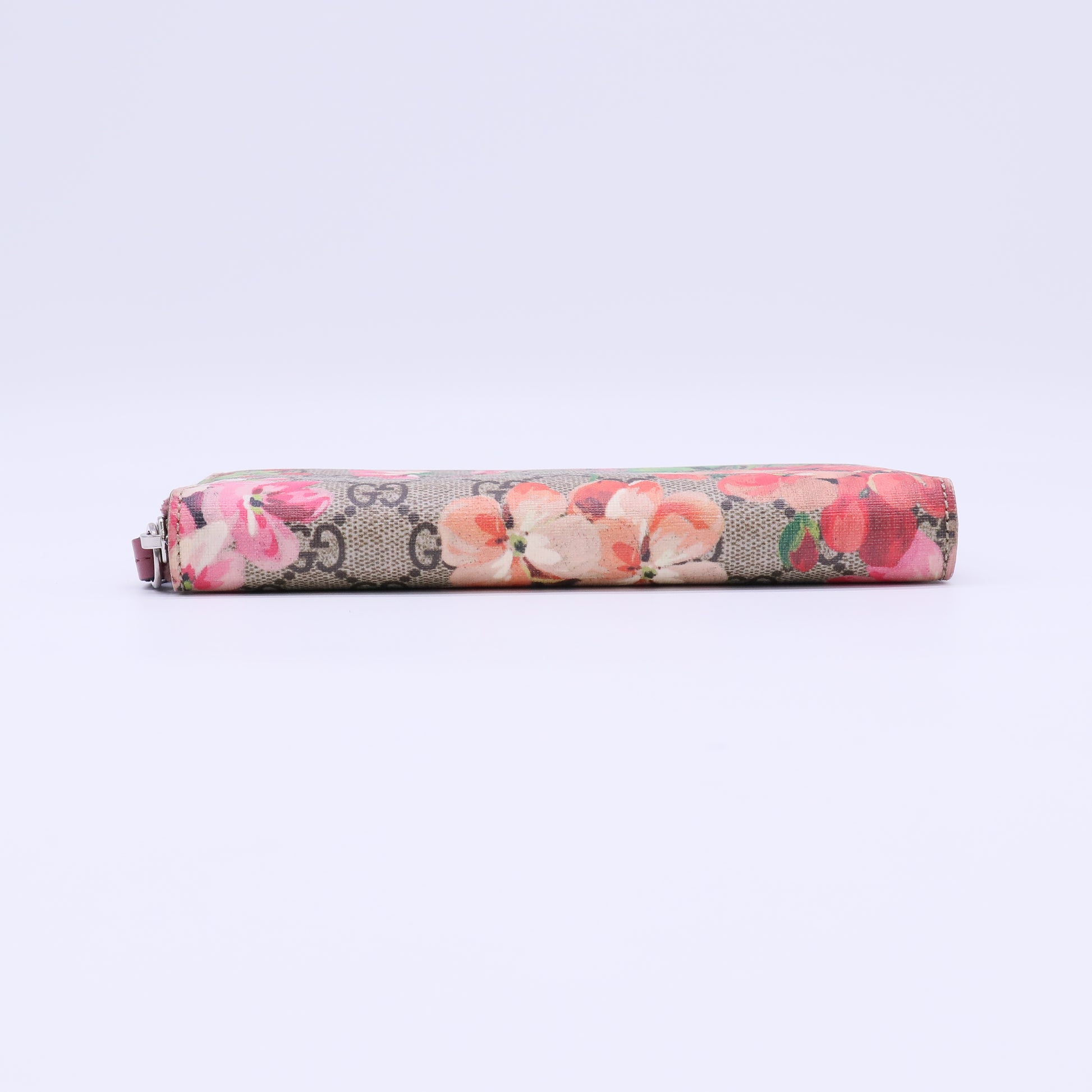 Gucci GG Blooms Supreme Zip Around Wallet W22210