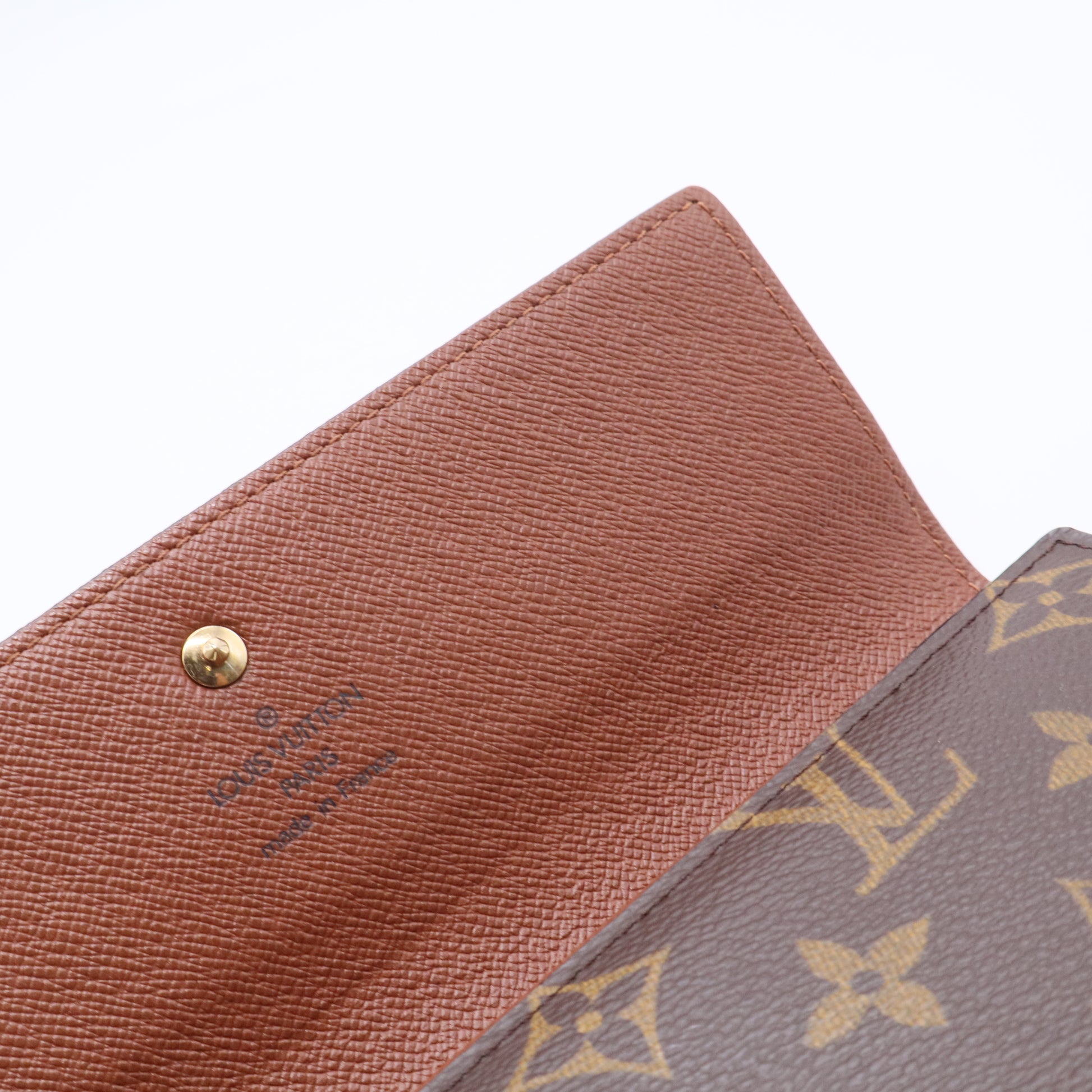 Monogram wallet twins