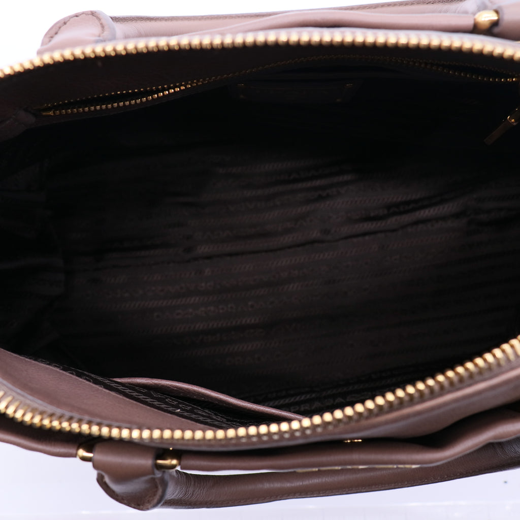 Side Pocket Convertible Tote Vitello Daino B21255