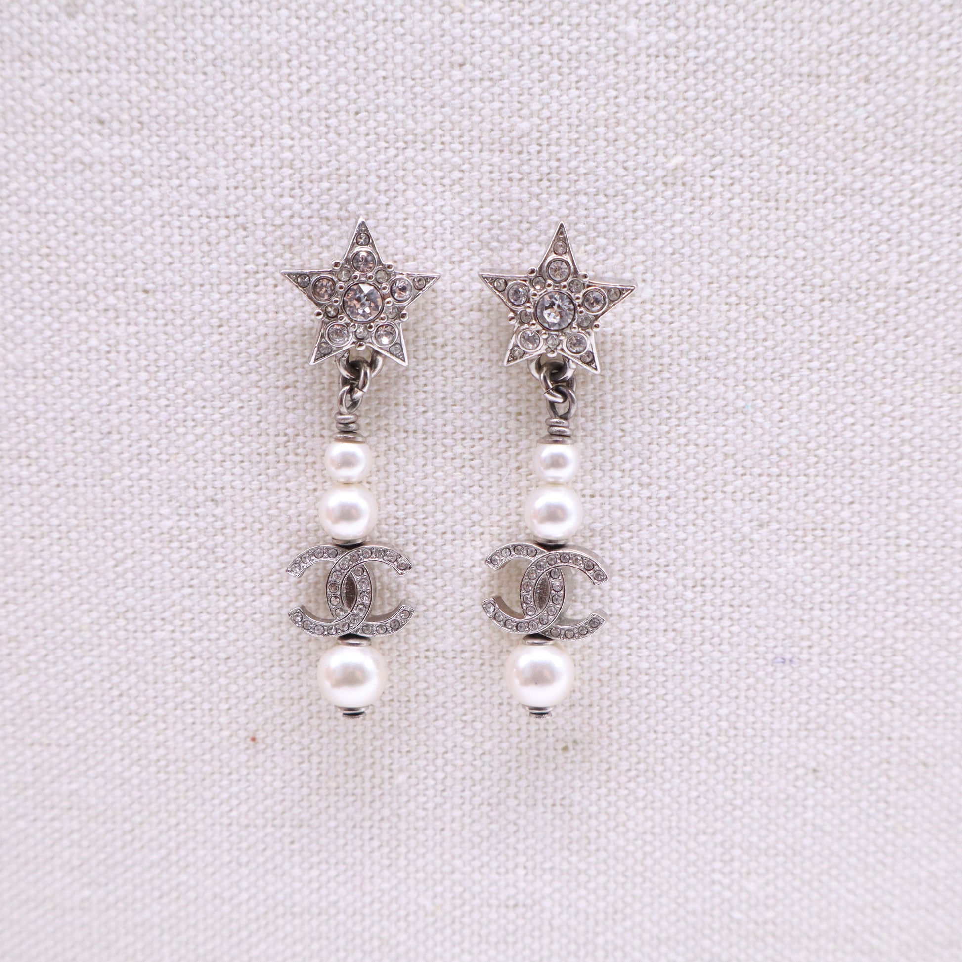 Women's Drop Earrings with Star Motif Metal W21145