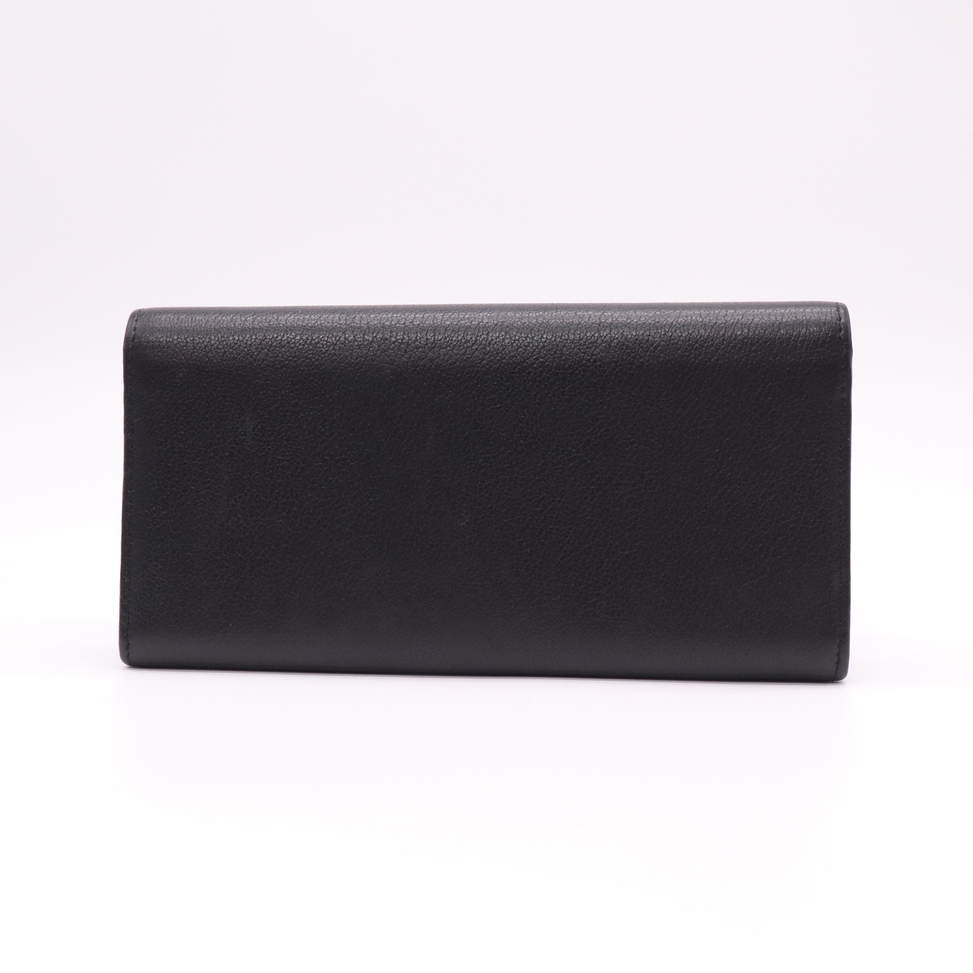 Chanel Camellia CC Logo Grained Calfskin Flap Wallet W22270