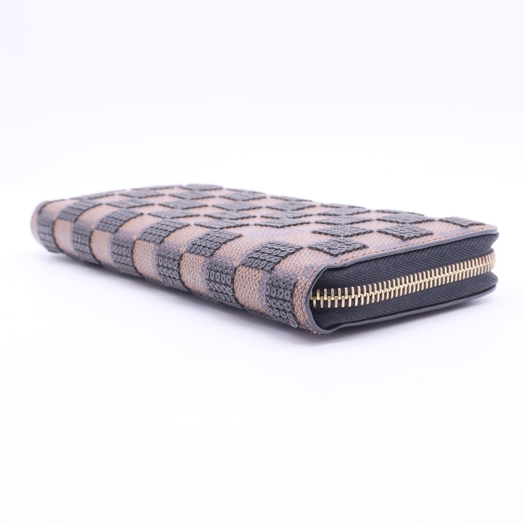 Damier Paillettes Zippy Wallet Black W11266