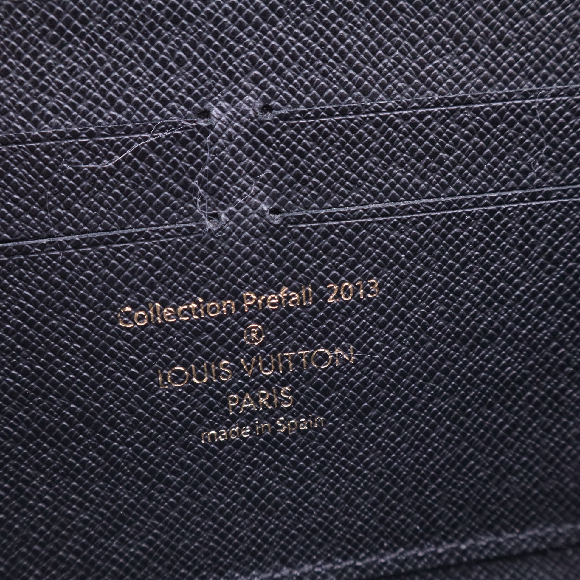 Damier Paillettes Zippy Wallet Black W11266