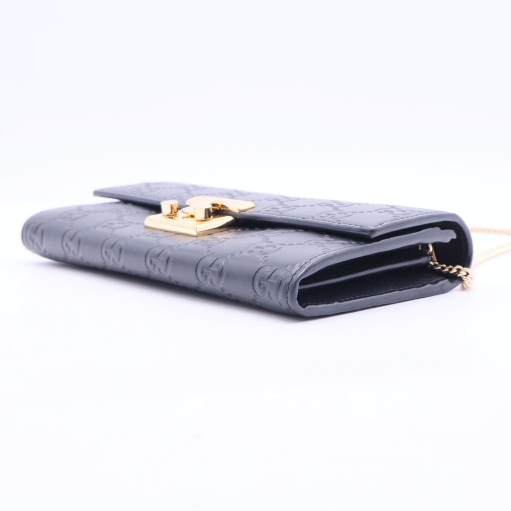 Padlock Continental Chain Wallet Guccissima Leather Long
