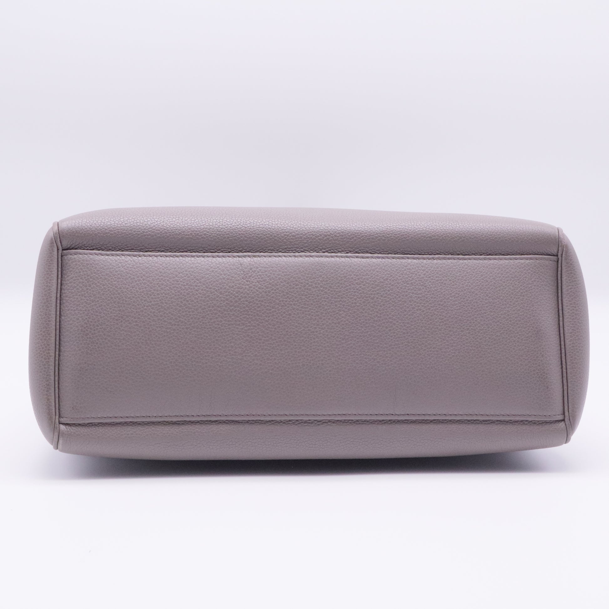 Soft 16 Bag Grained Calfskin Medium twins