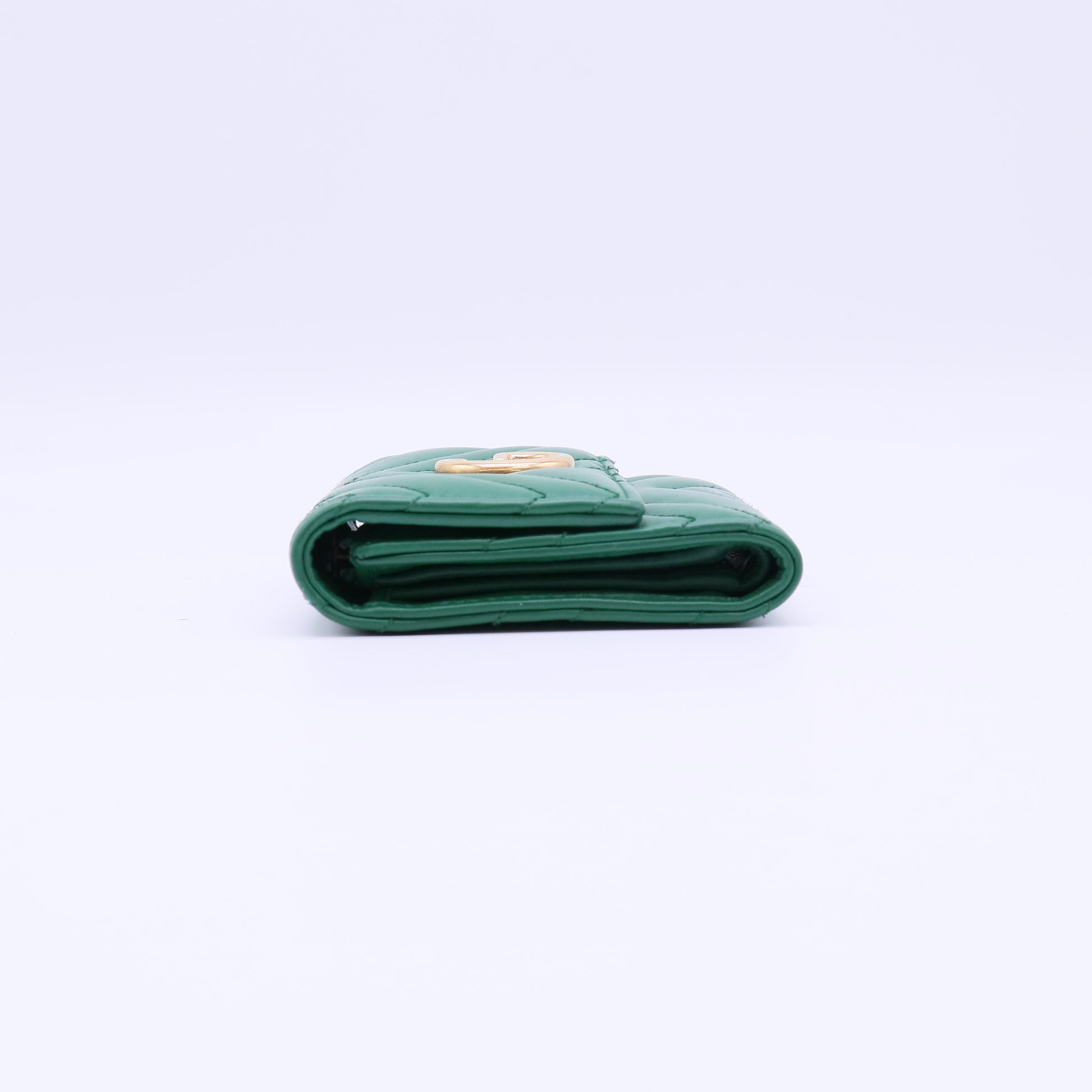 Gucci GG Marmont Matelassé Card Case Wallet W22217