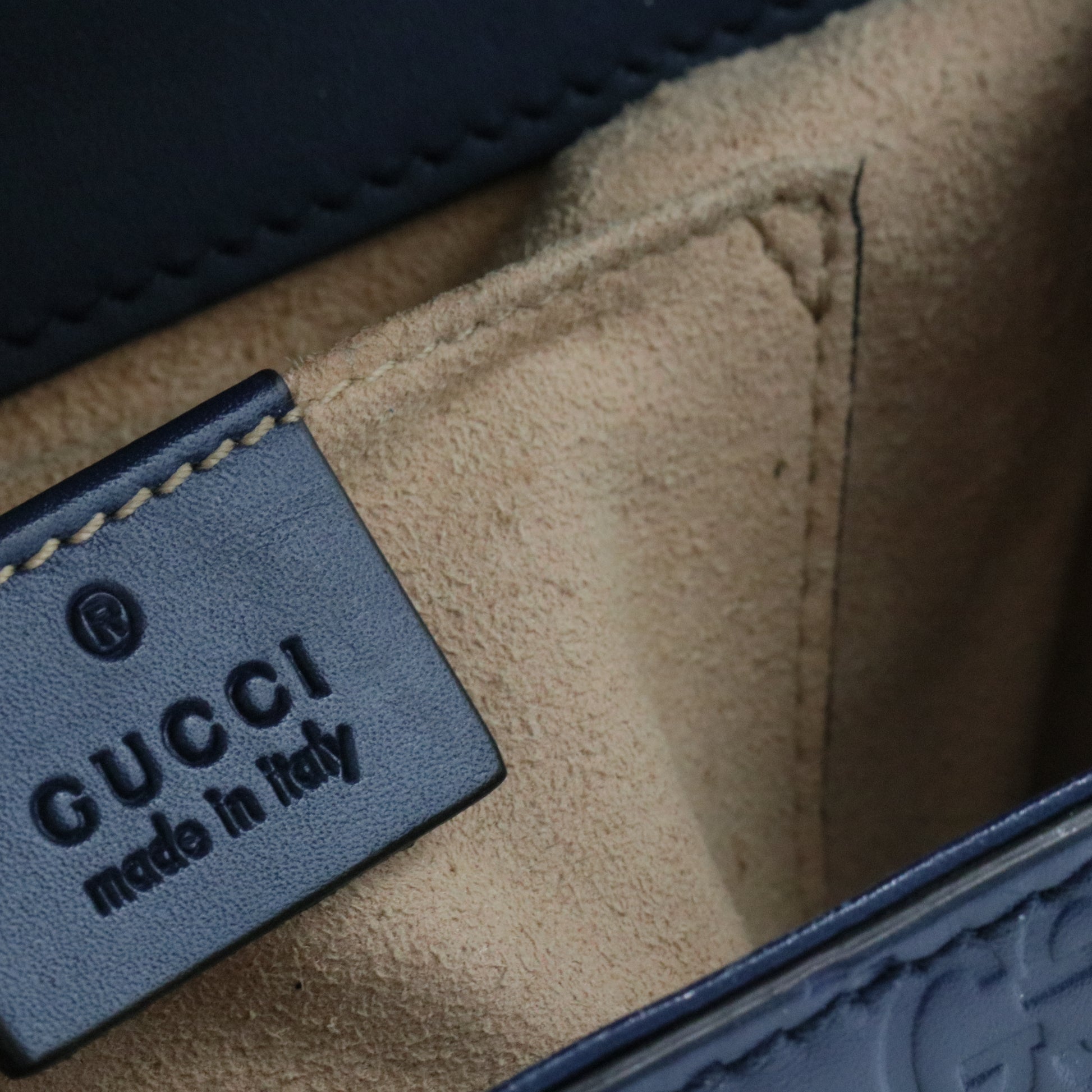 Padlock Shoulder Bag Guccissima Leather Small