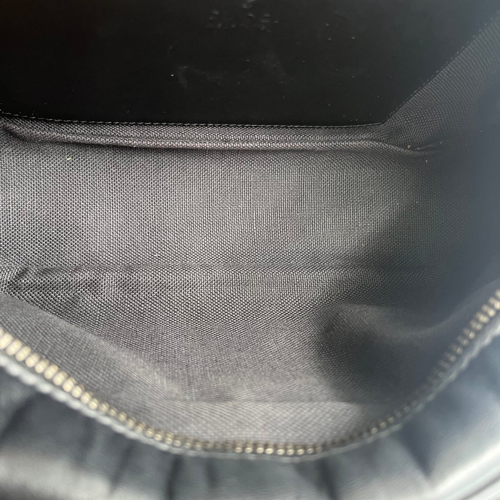 Calfskin Matelasse Monochrome Small GG Marmont Chain Shoulder Bag Black twins