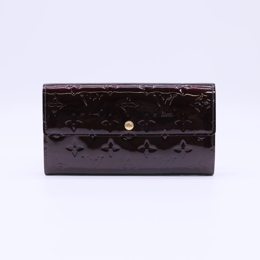 Louis Vuitton Monogram Vernis Sarah Wallet W22063