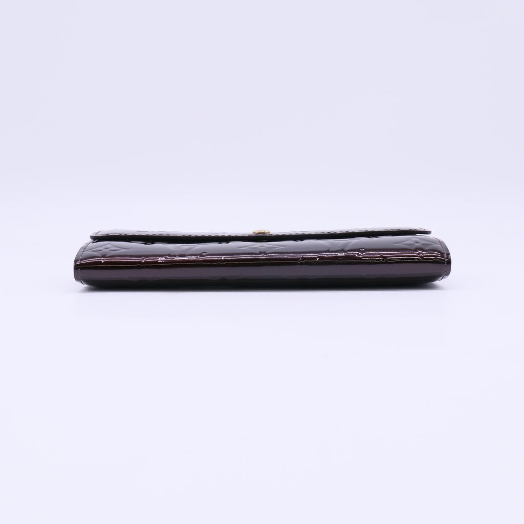 Louis Vuitton Monogram Vernis Sarah Wallet W22063