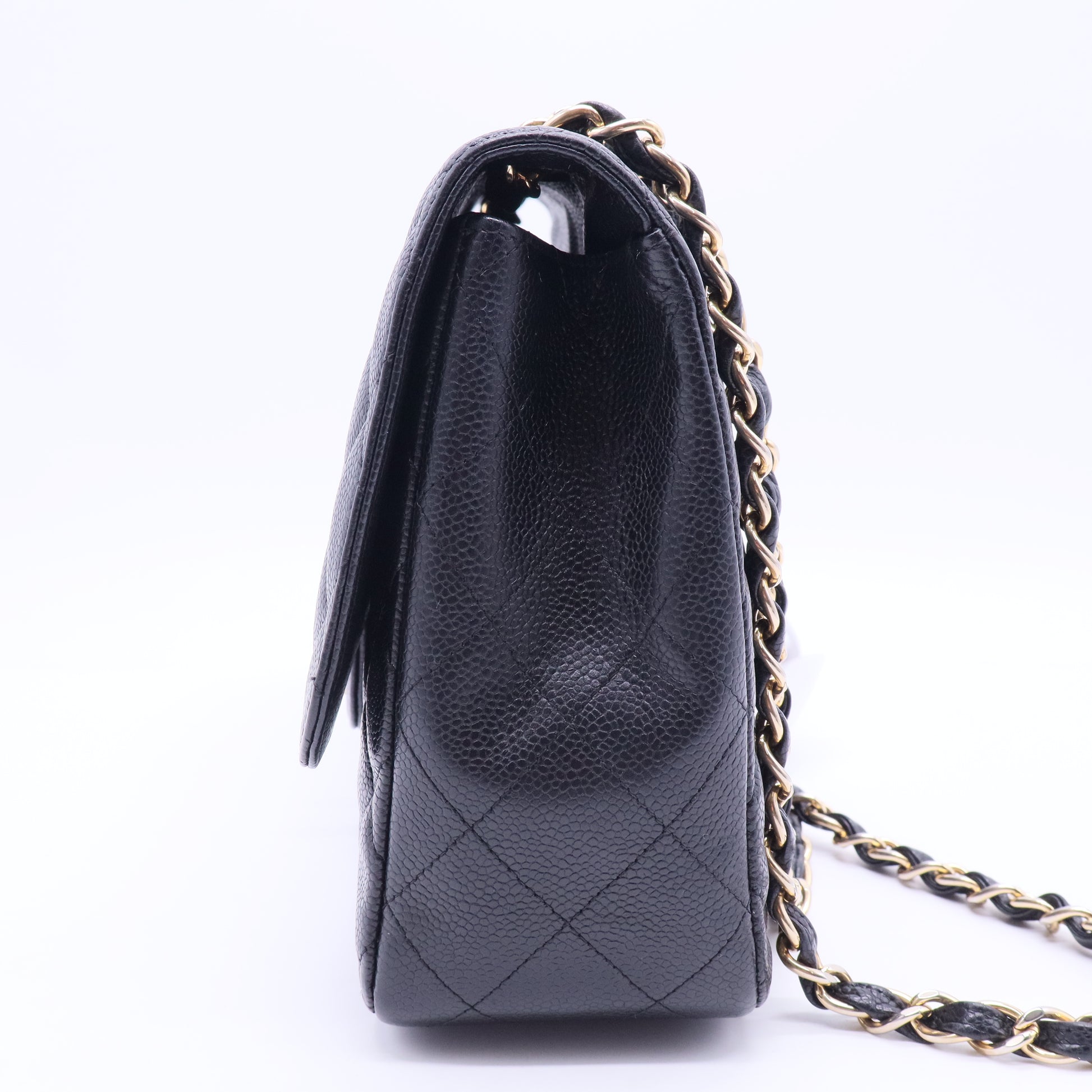 Caviar Quilted Jumbo Single Flap Black B20013