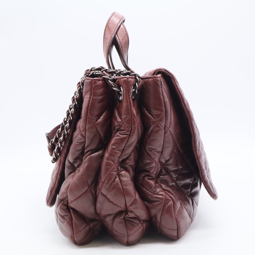 Red Maxi Quilted Lambskin 3 Tote Dark Red Twins