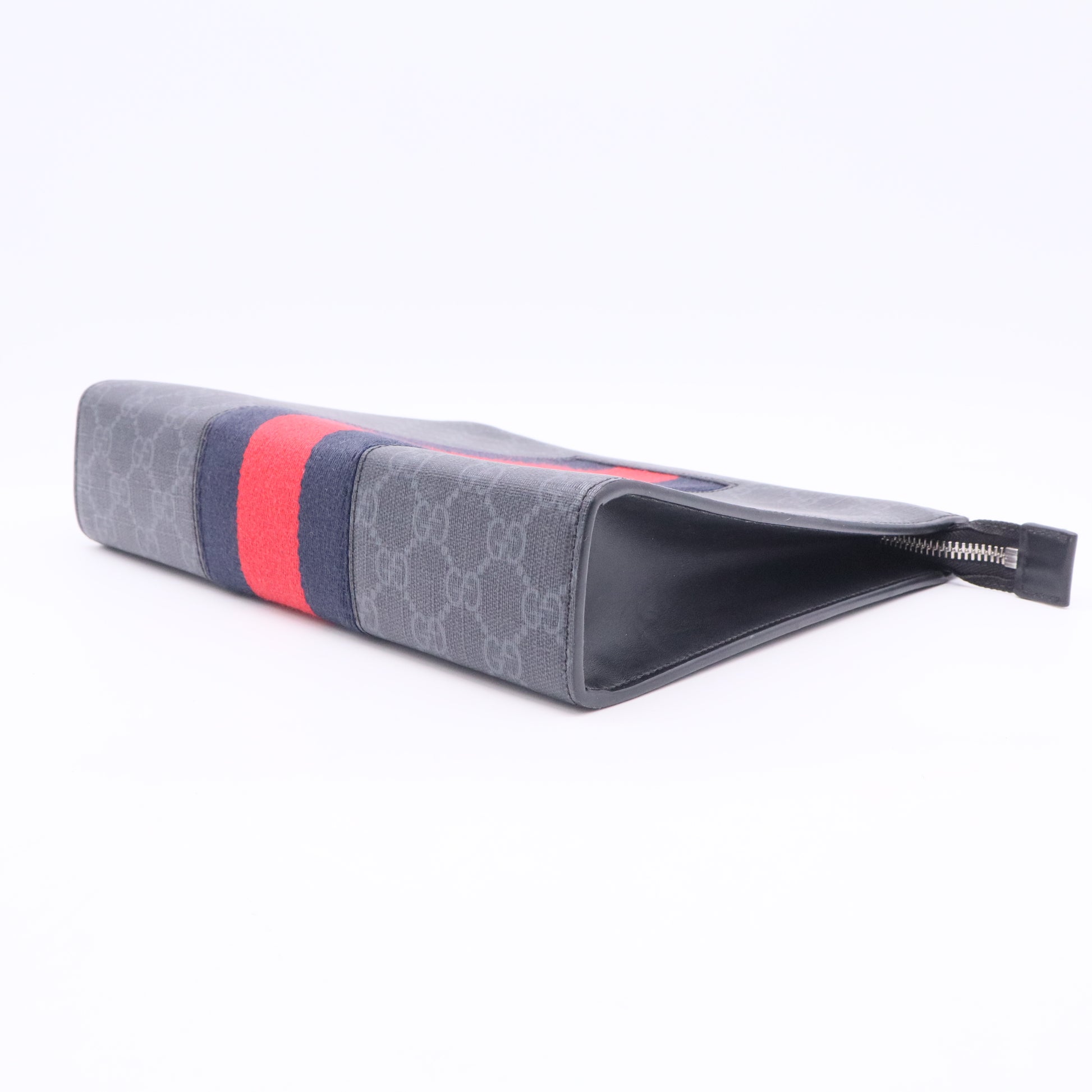 GG Supreme Web Zipped Pouch