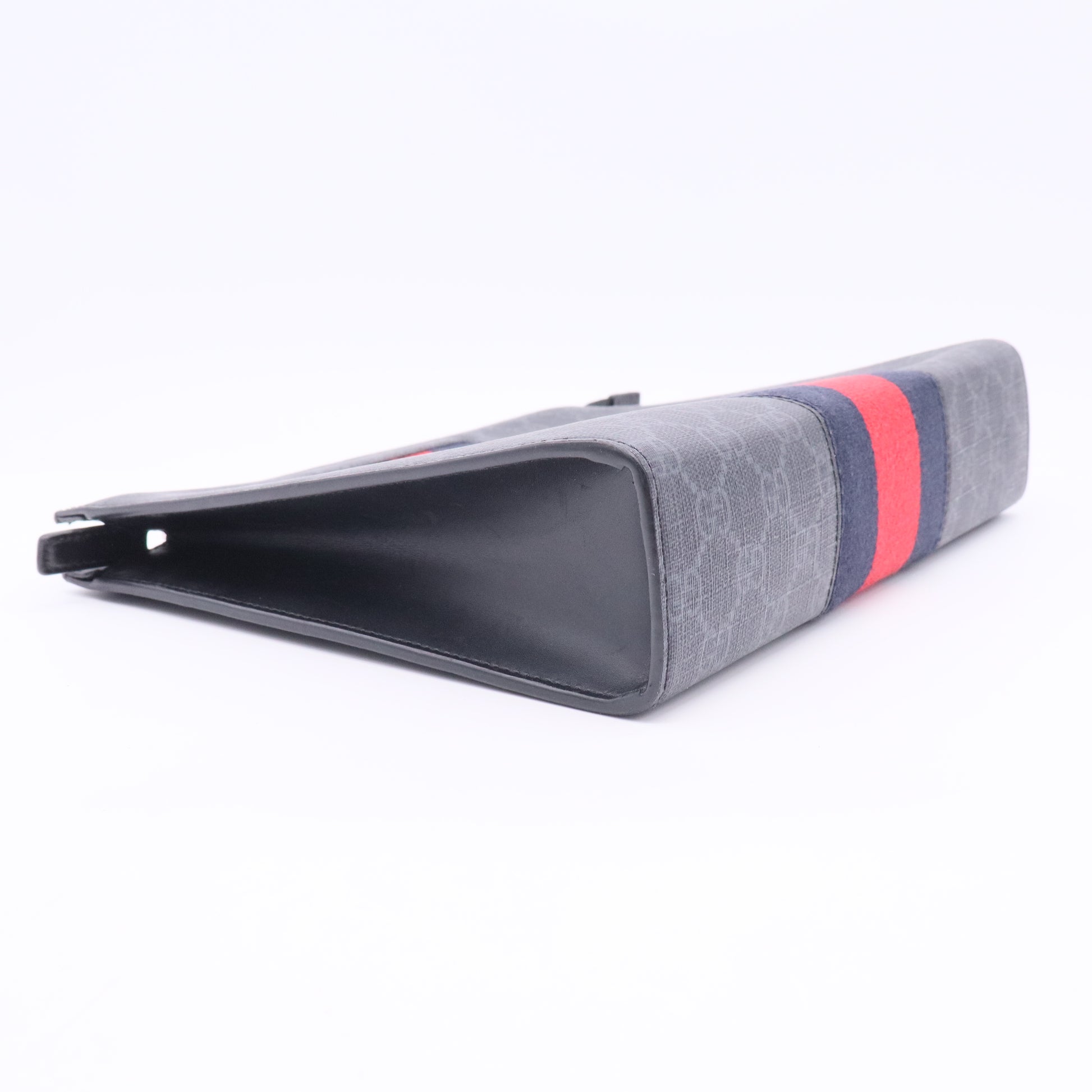 GG Supreme Web Zipped Pouch