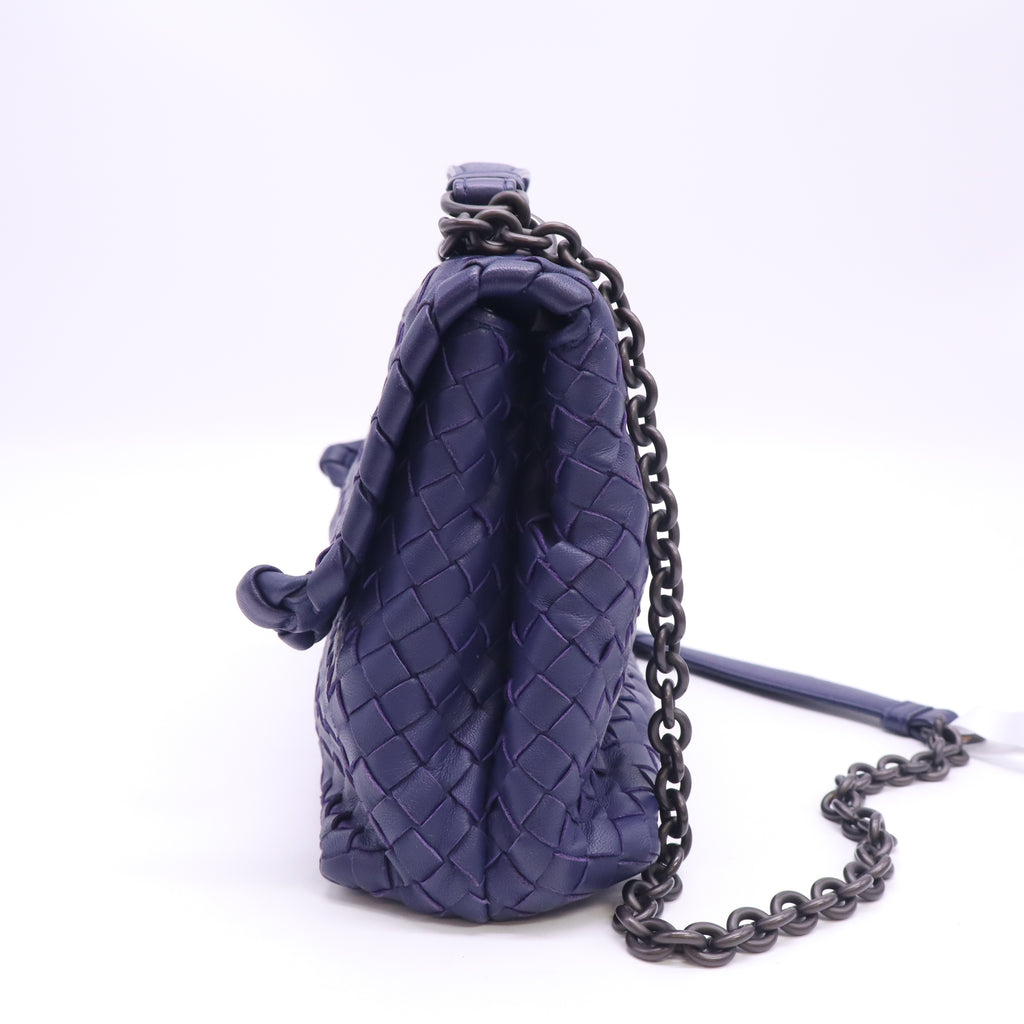 Olimpia Crossbody Bag Intrecciato Nappa Medium B24206