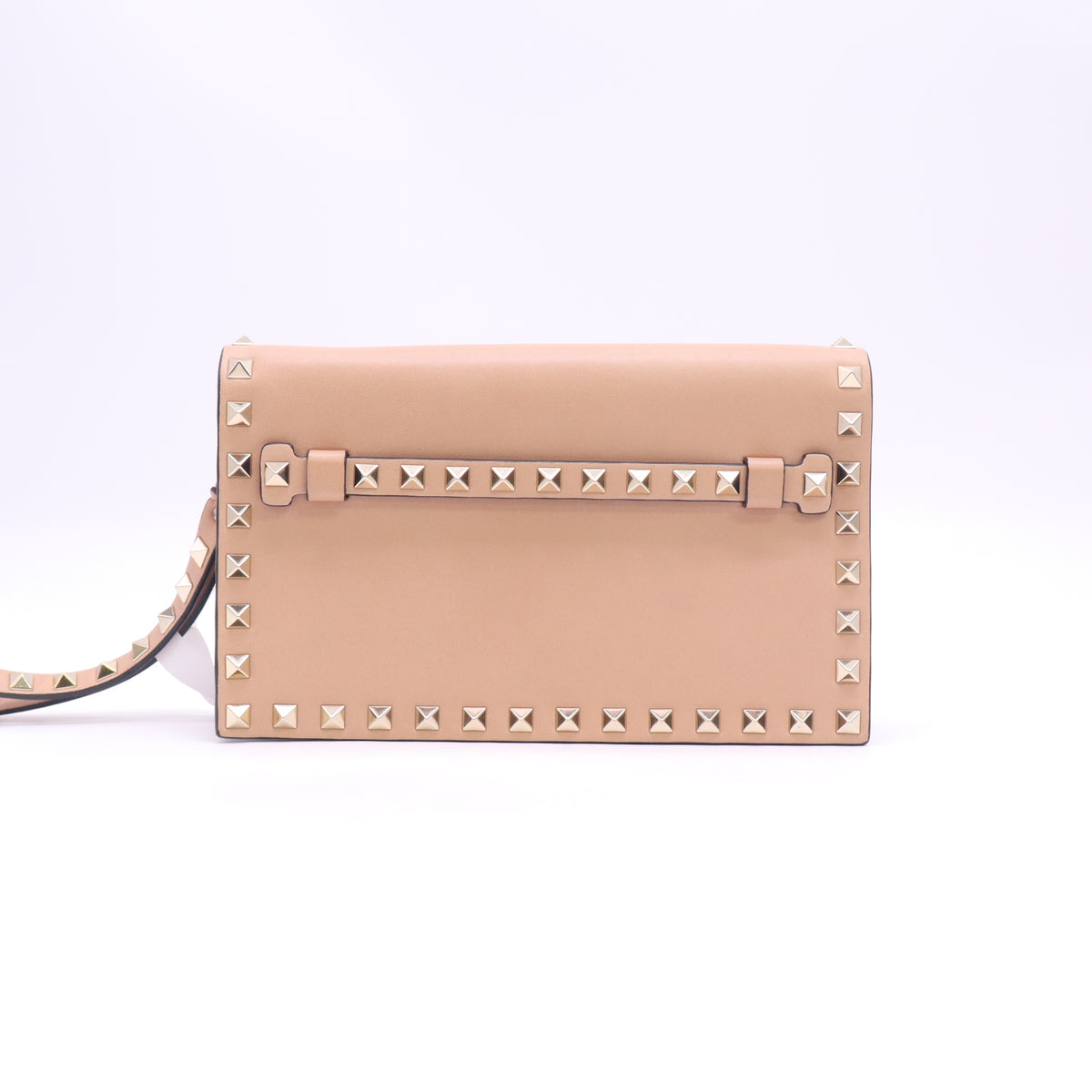 Valentino Garavani Rockstud Flap Clutch Bag B24383