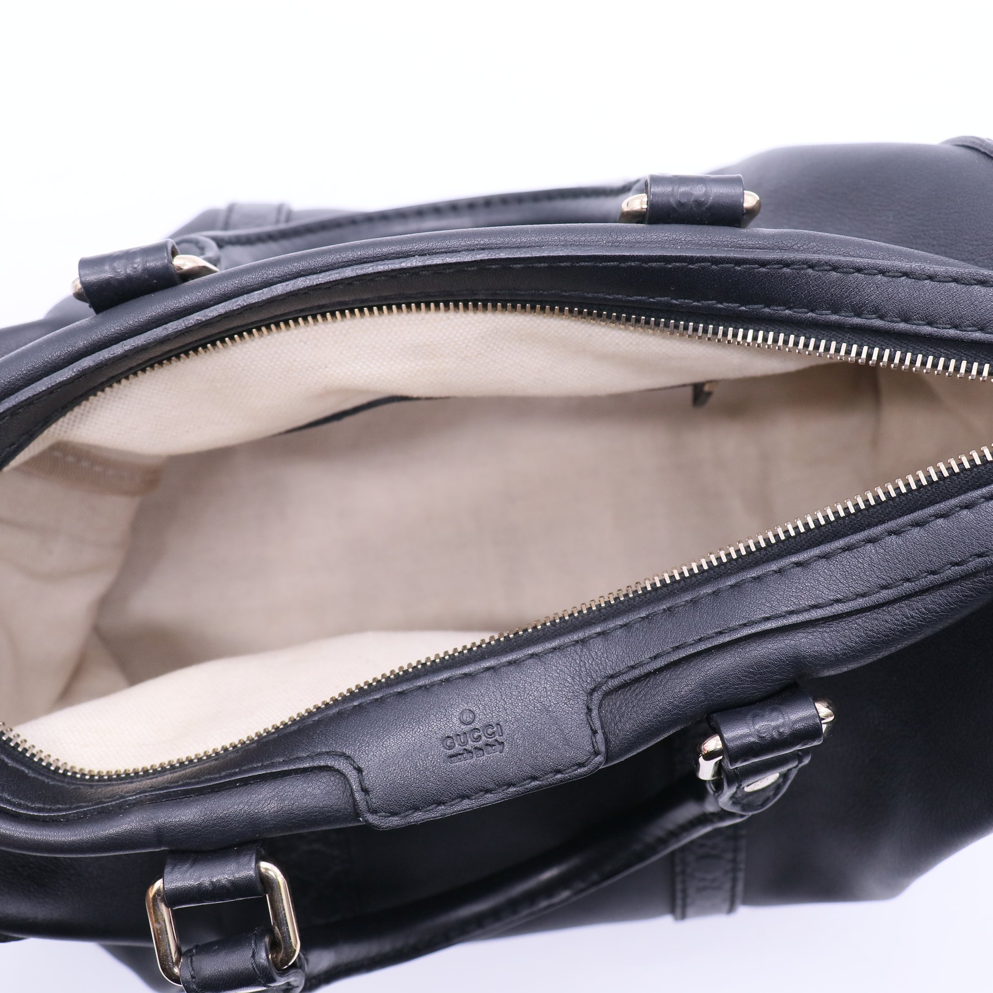 Gucci Black Leather Medium Joy Boston Bag w/Shoulder Strap twins B21033