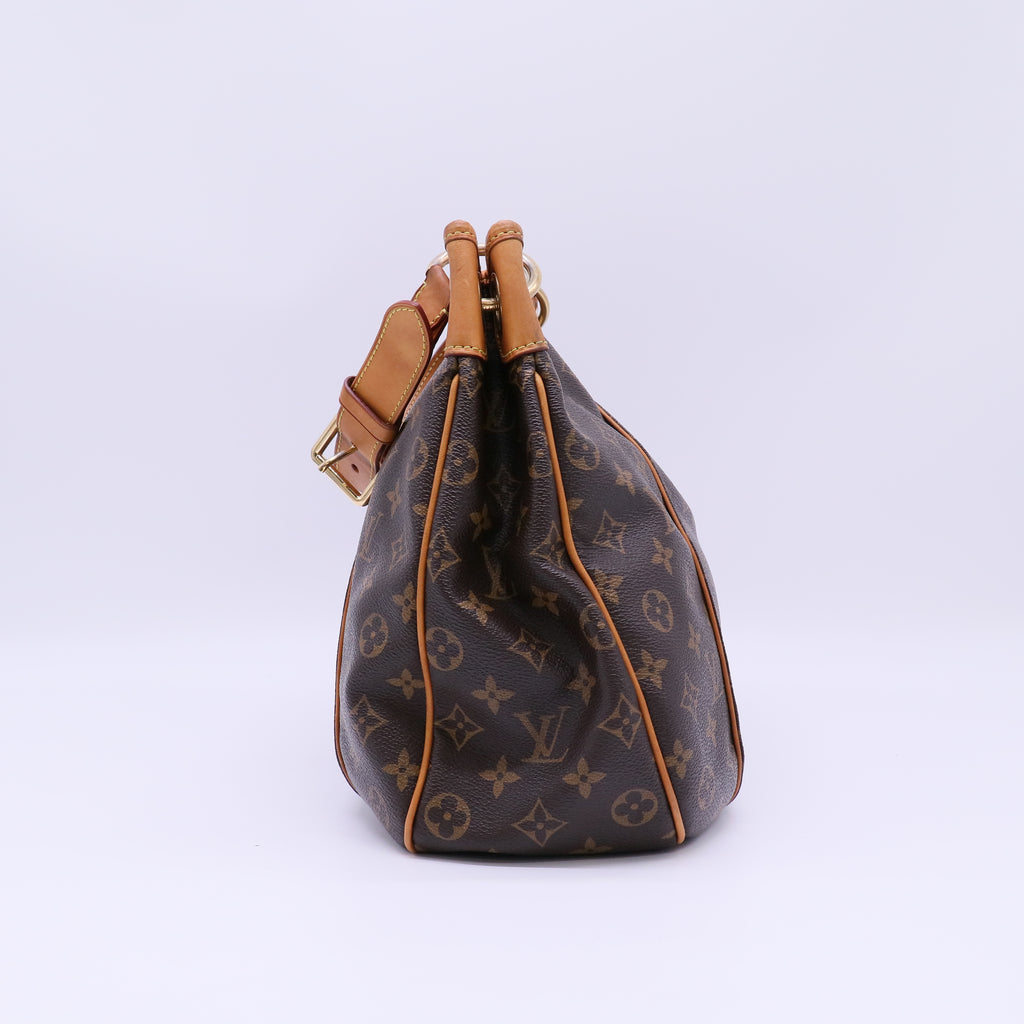 Louis Vuitton Monogram Galliera PM bag B22207
