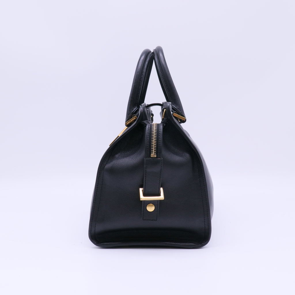 Saint Laurent Small Classic Y Cabas Bag B22347