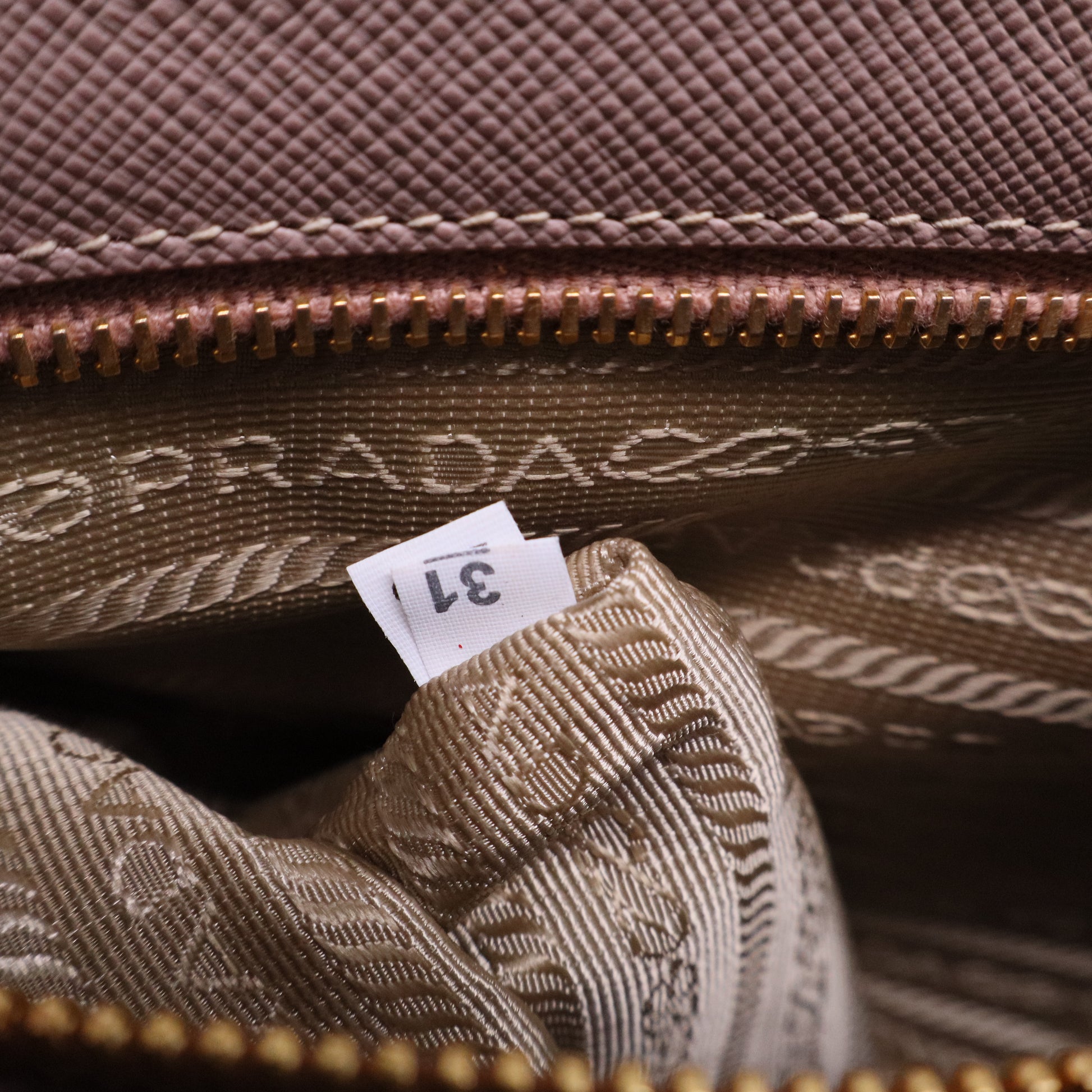 Double Zip Lux Tote Saffiano Leather Medium B20569