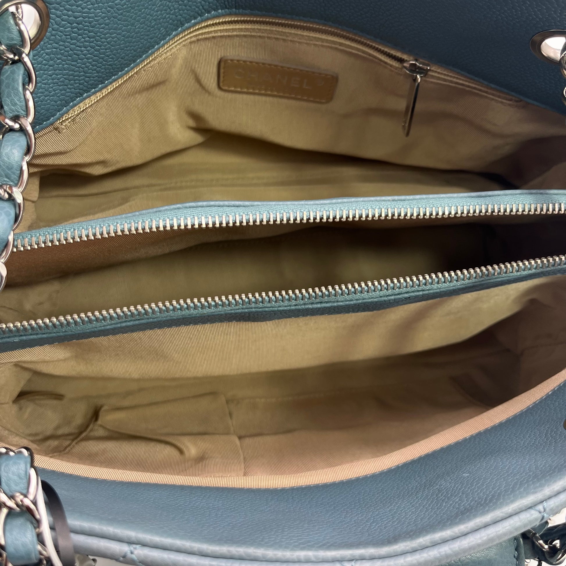 Quilted chain tote bag twins