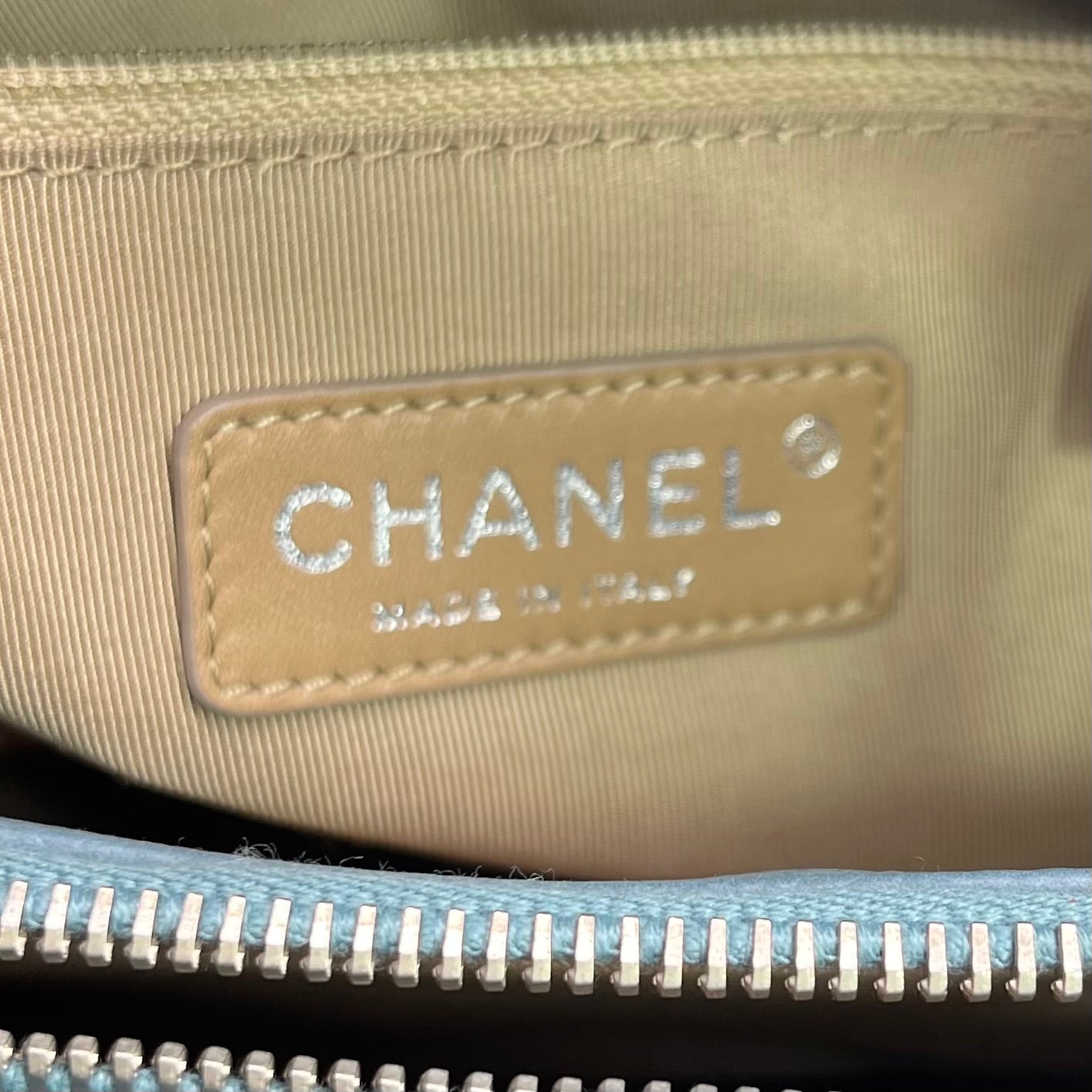 Quilted chain tote bag twins