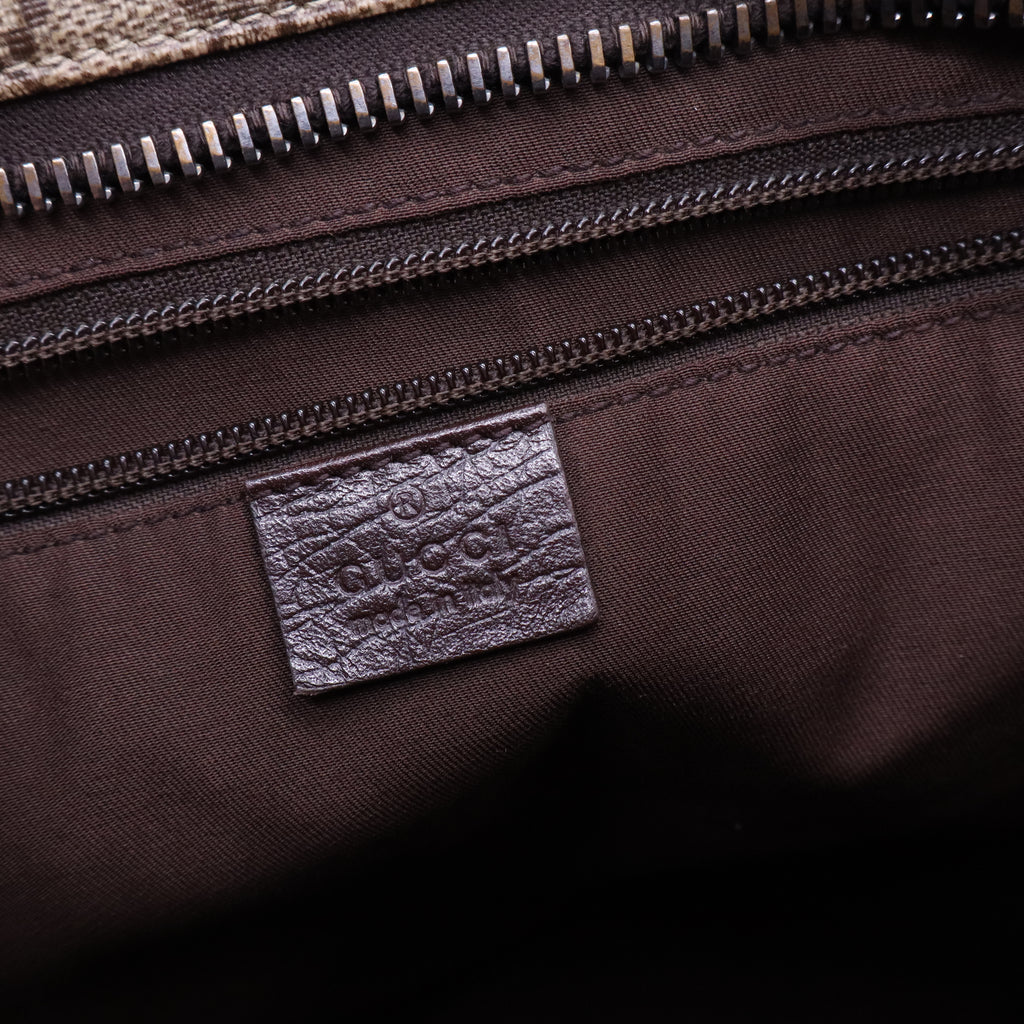 Gucci  GG Supreme Messenger Bag B21175