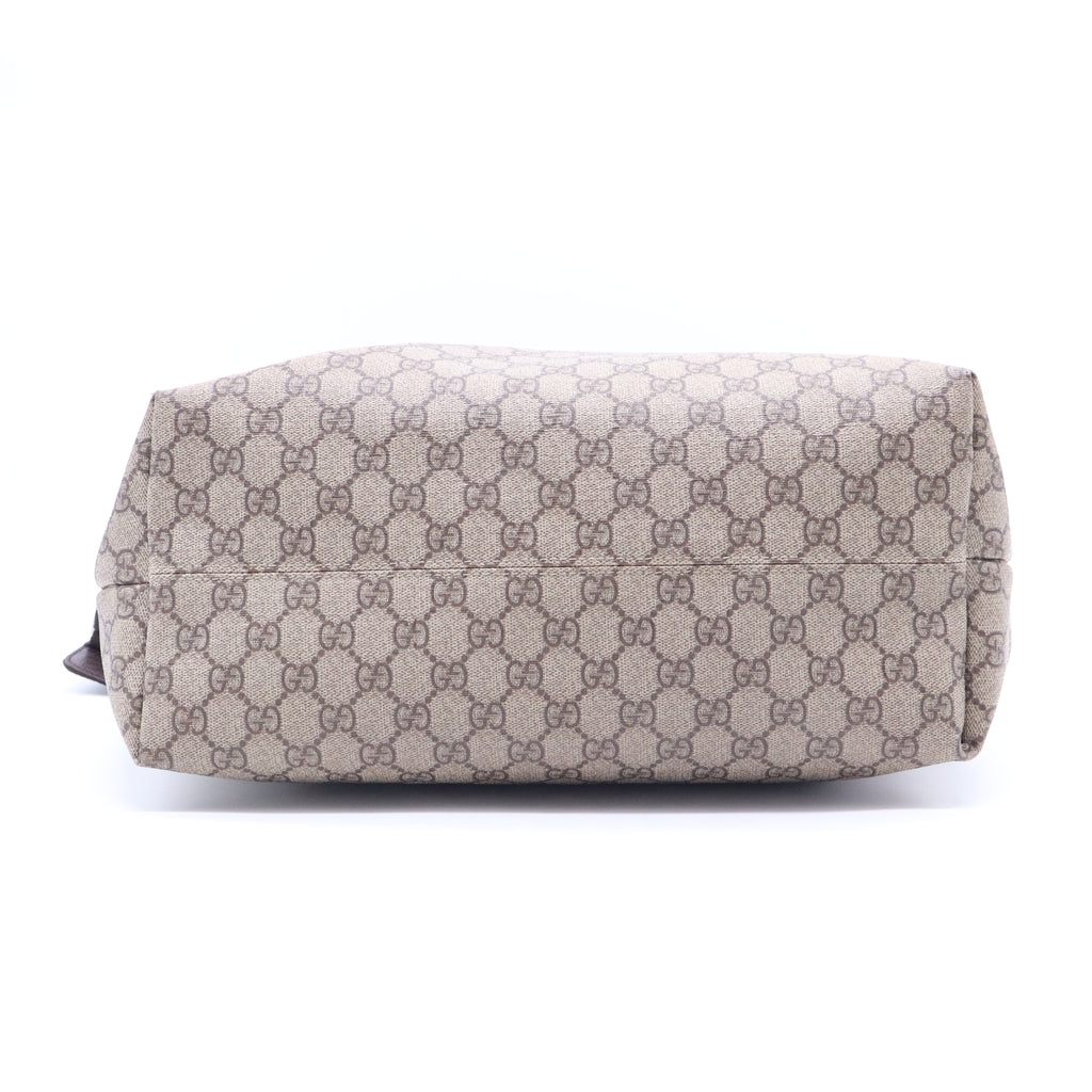Gucci  GG Supreme Messenger Bag B21175