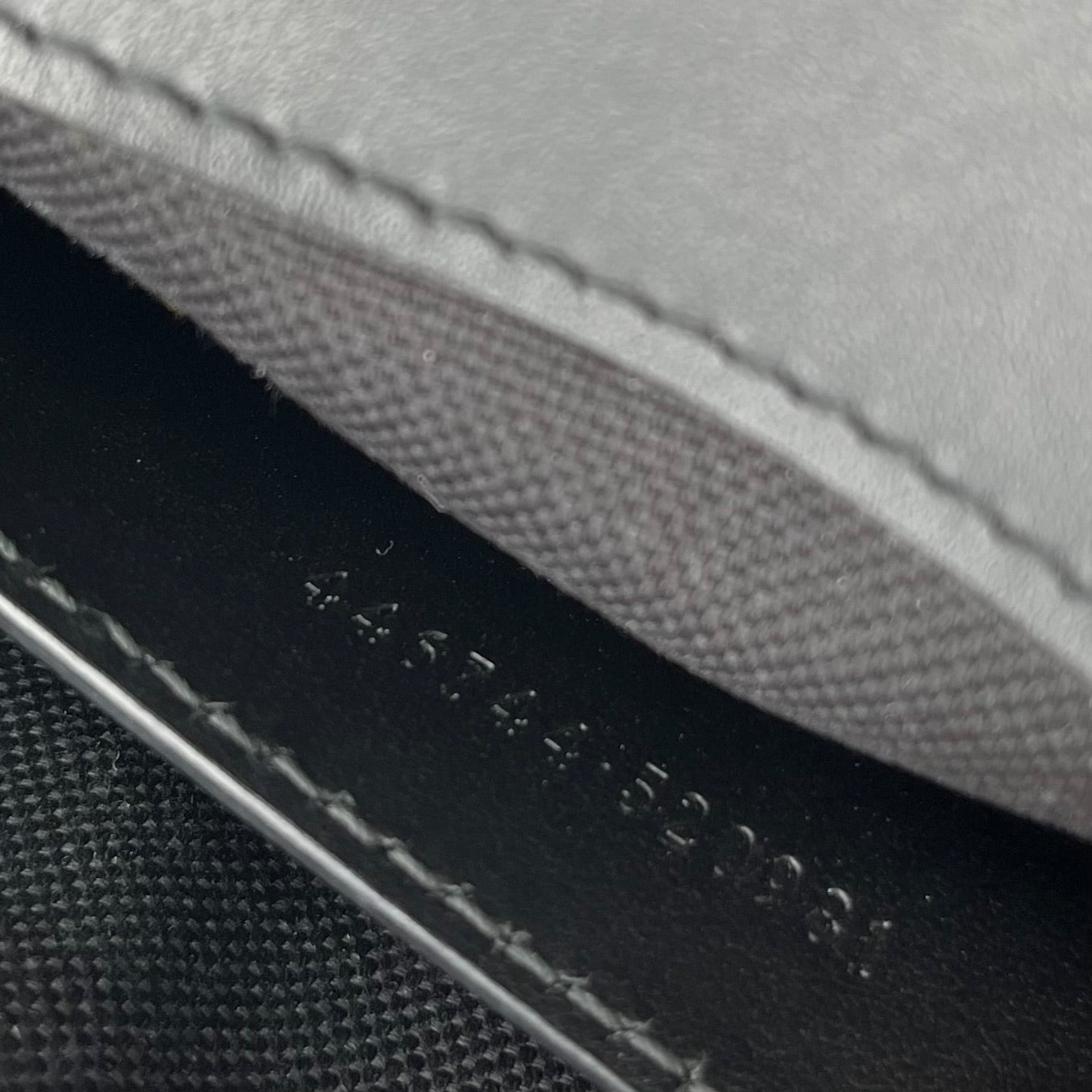 Calfskin Matelasse Monochrome Mini GG Marmont Shoulder Bag Black twins