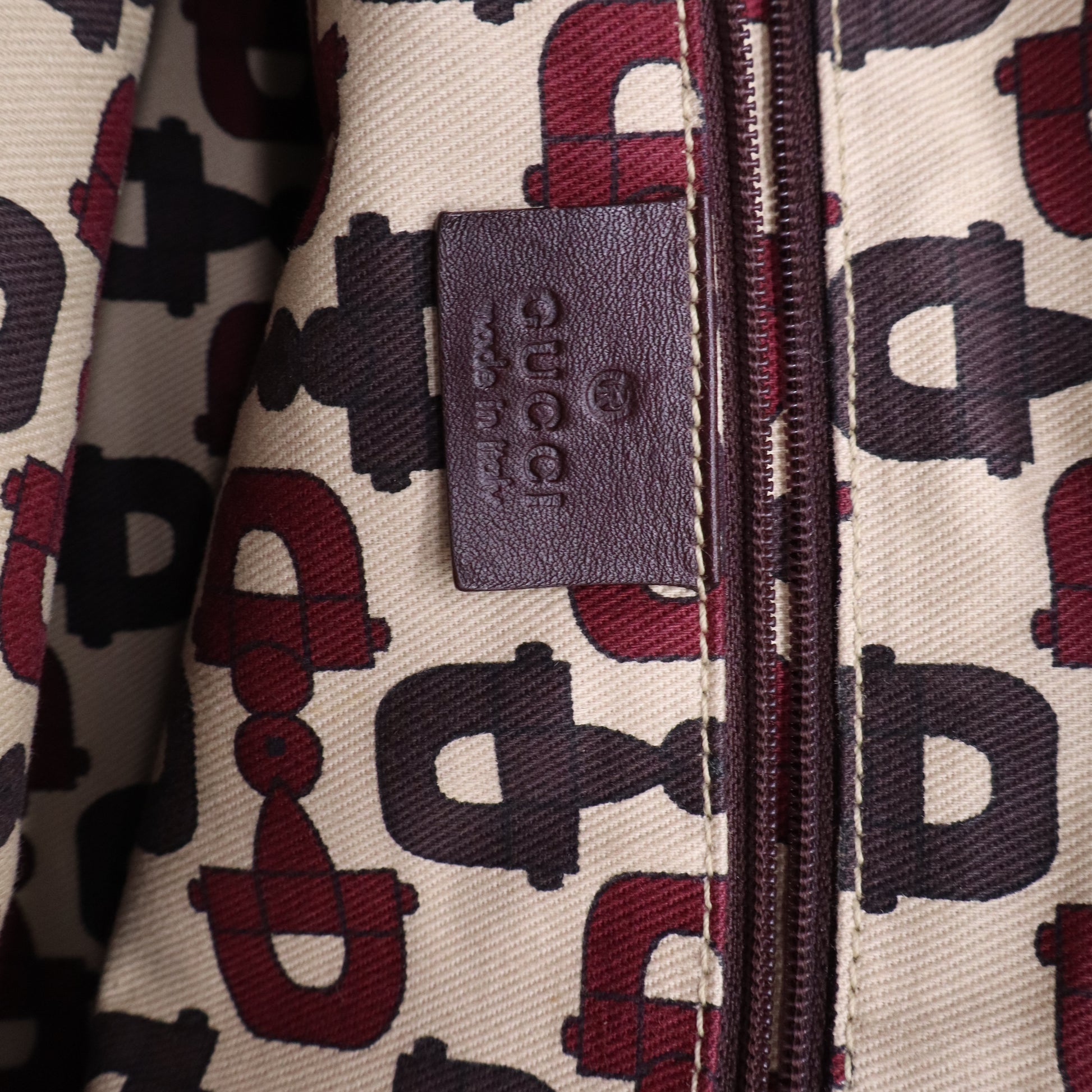 GG Signature Princy Large B20799