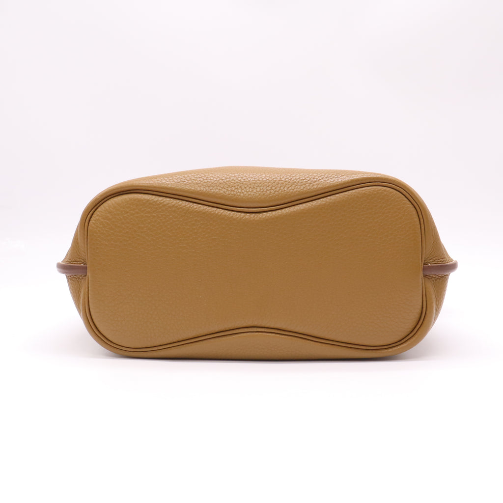 Hermès So Kelly 26 Bag B22746