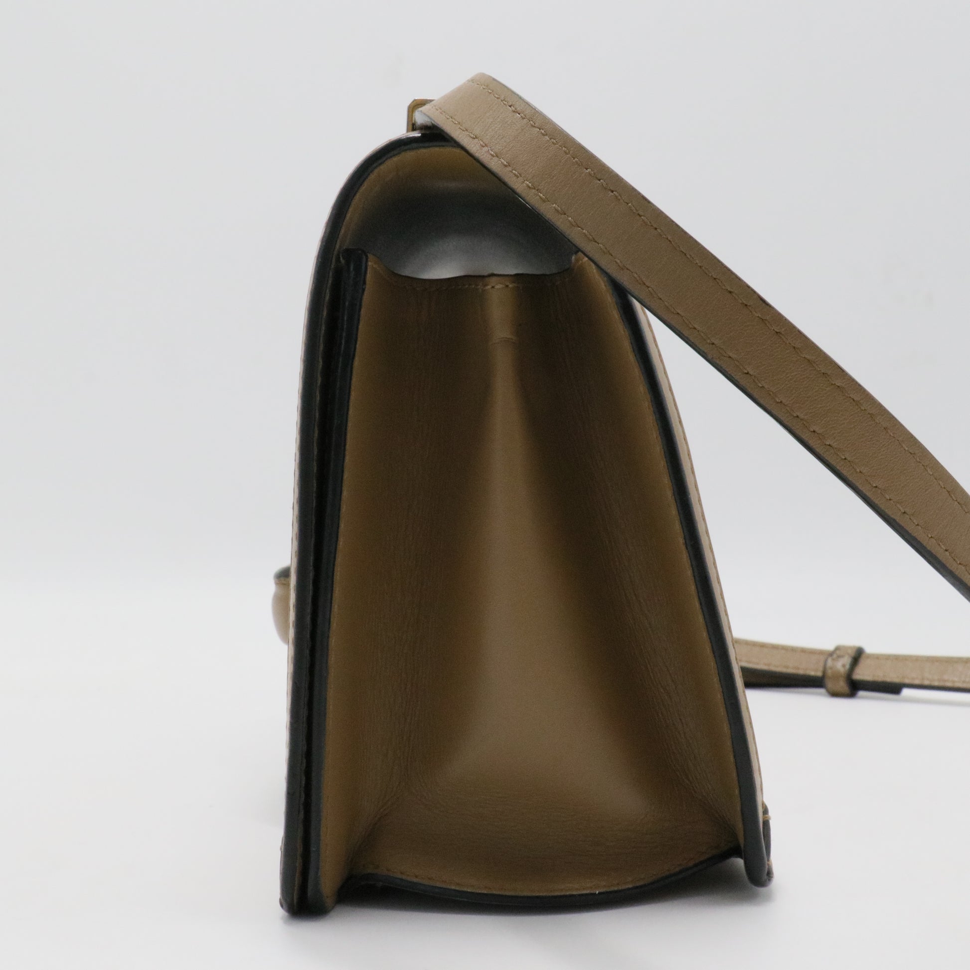 Barcelona Shoulder Bag Leather Medium