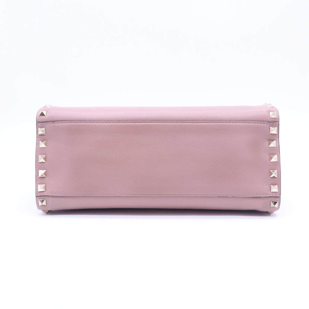 Small Rockstud Grainy Calfskin Crossbody Bag B21226